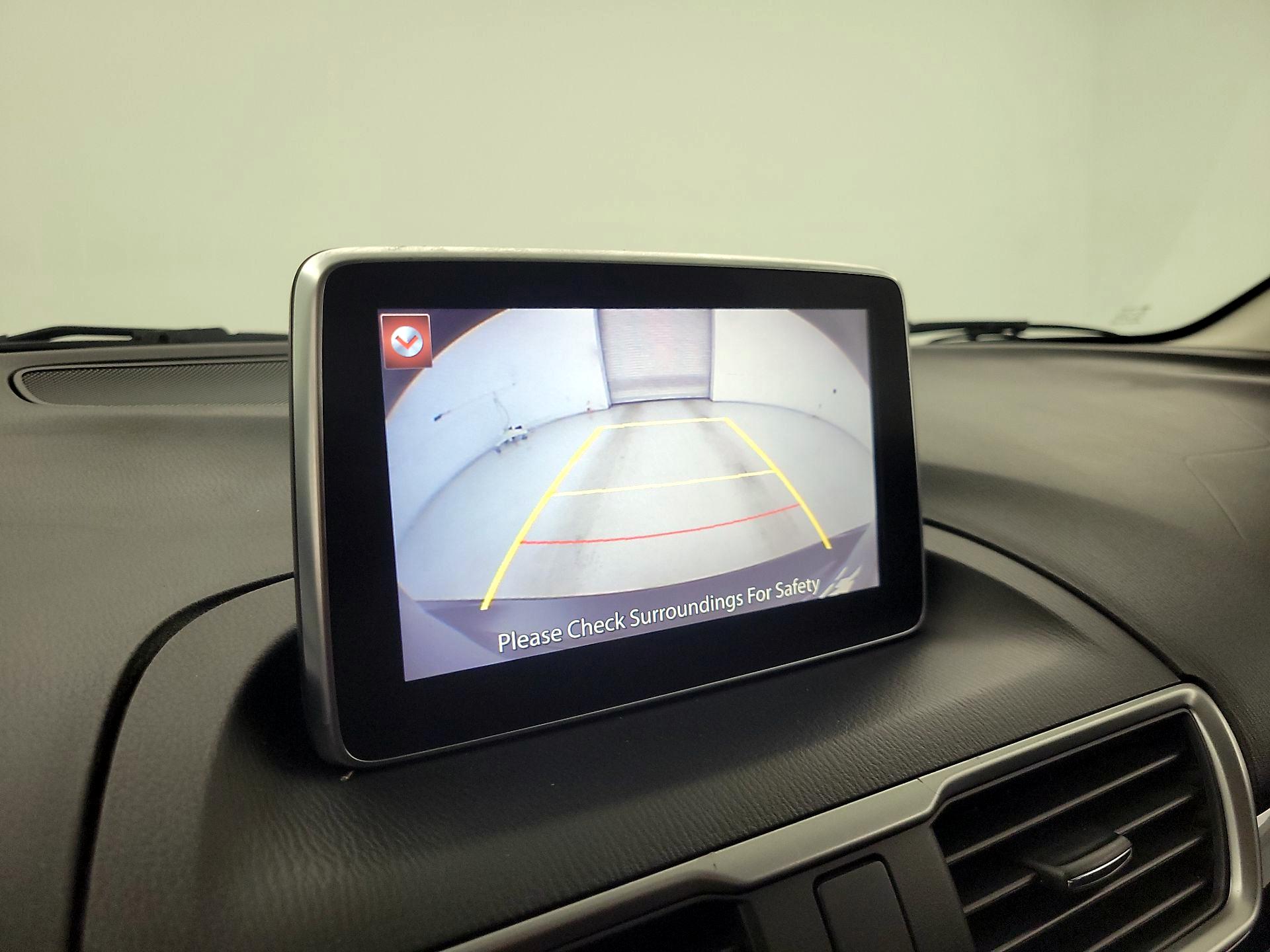 Thumbnail: 2016 Mazda Mazda3 - 14