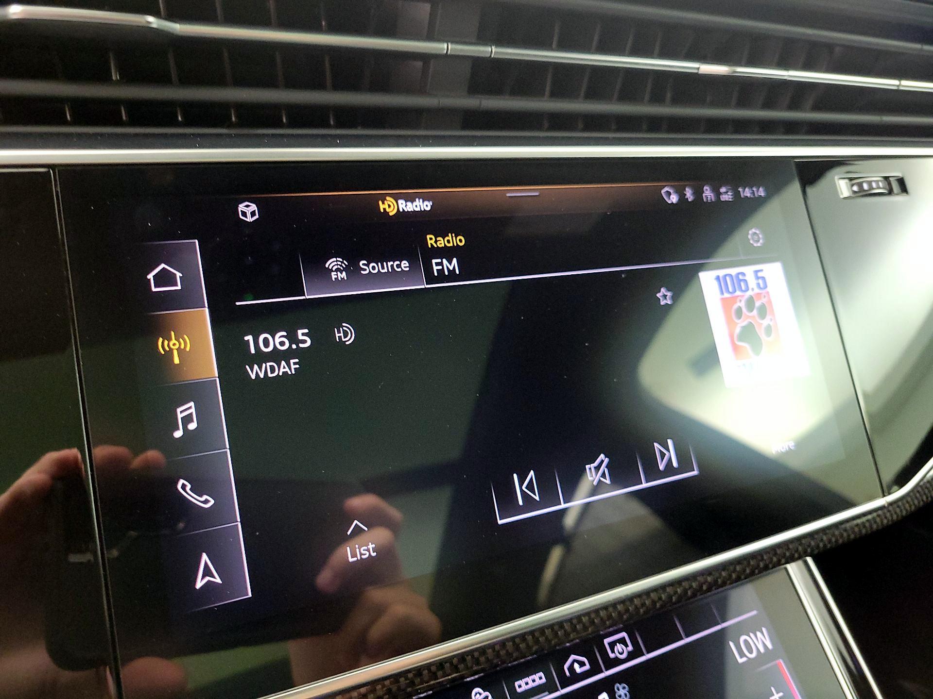 Thumbnail: 2021 Audi SQ7 - 15