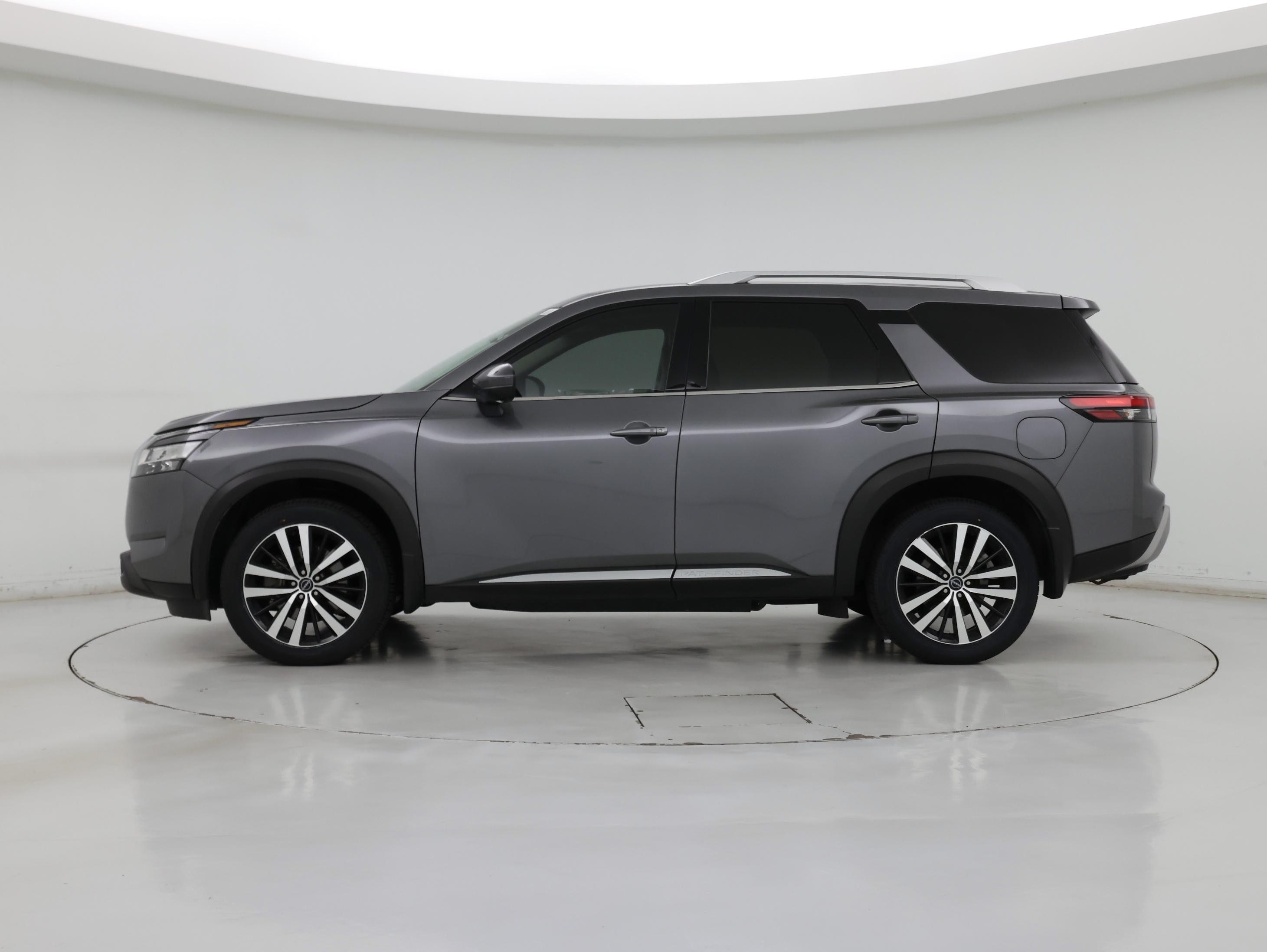 Thumbnail: 2023 Nissan Pathfinder - 3