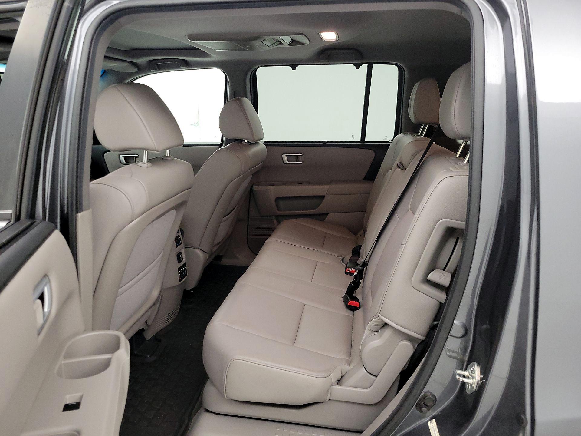 Thumbnail: 2013 Honda Pilot - 18