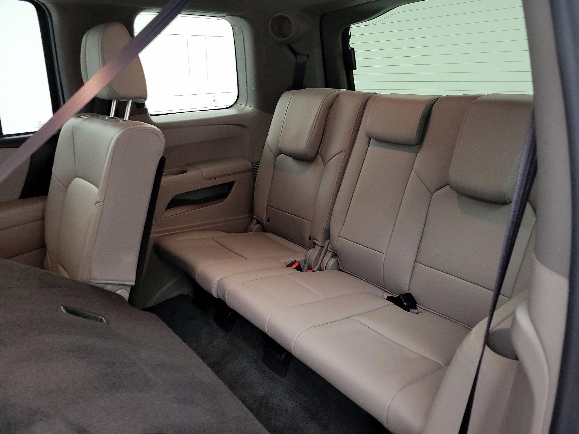 Thumbnail: 2013 Honda Pilot - 19