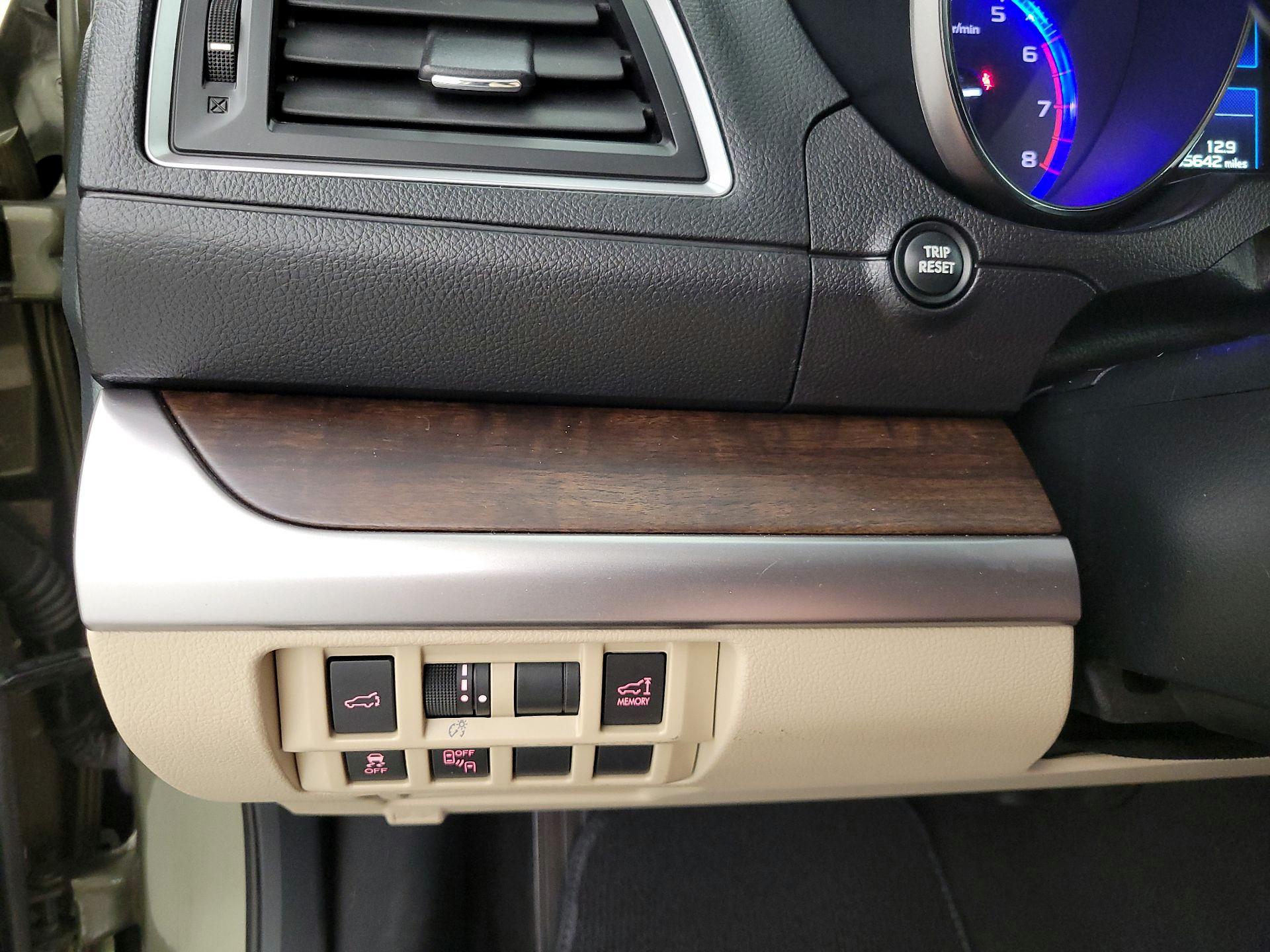 Thumbnail: 2015 Subaru Outback - 13