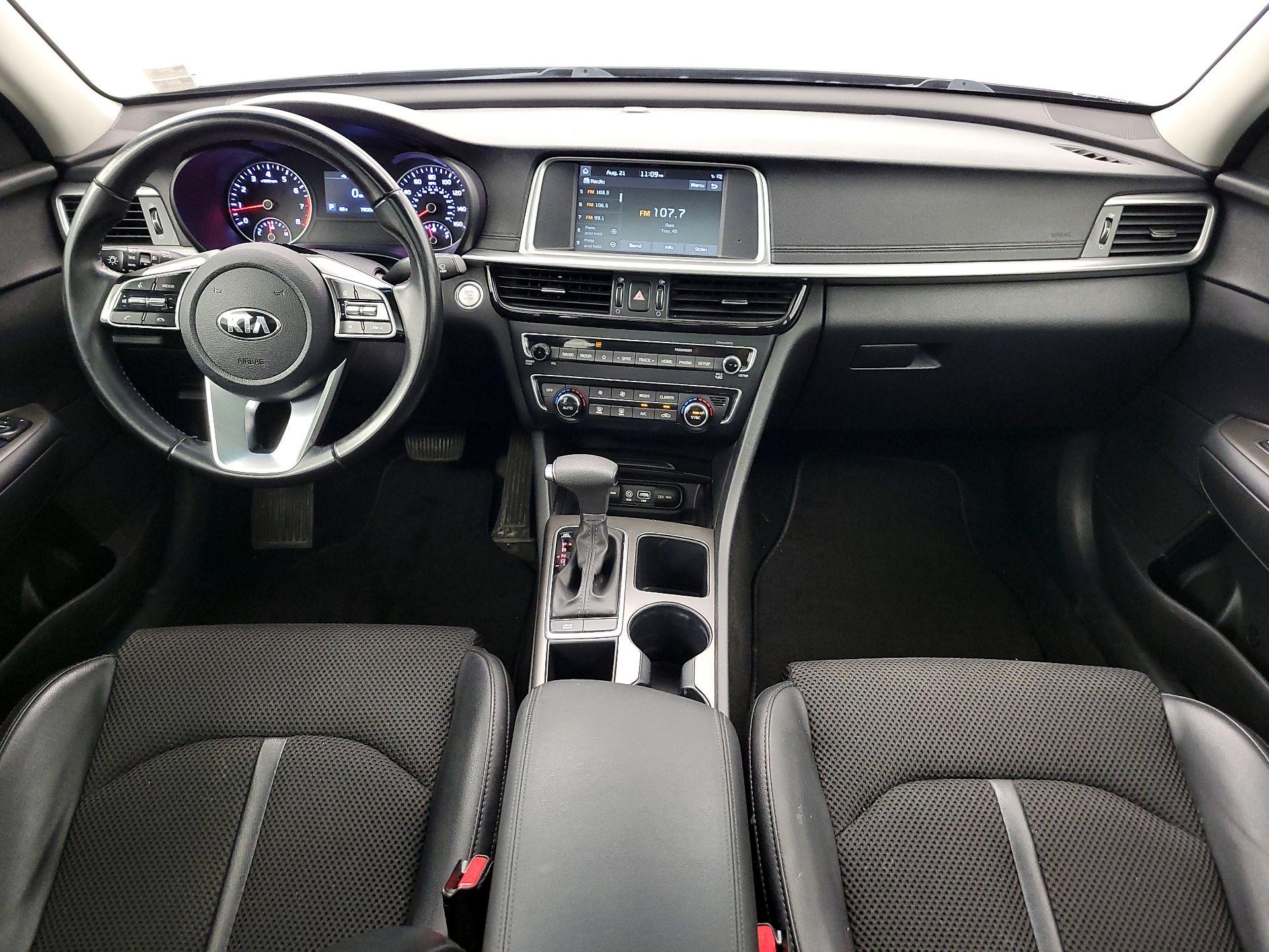 Thumbnail: 2019 Kia Optima - 9