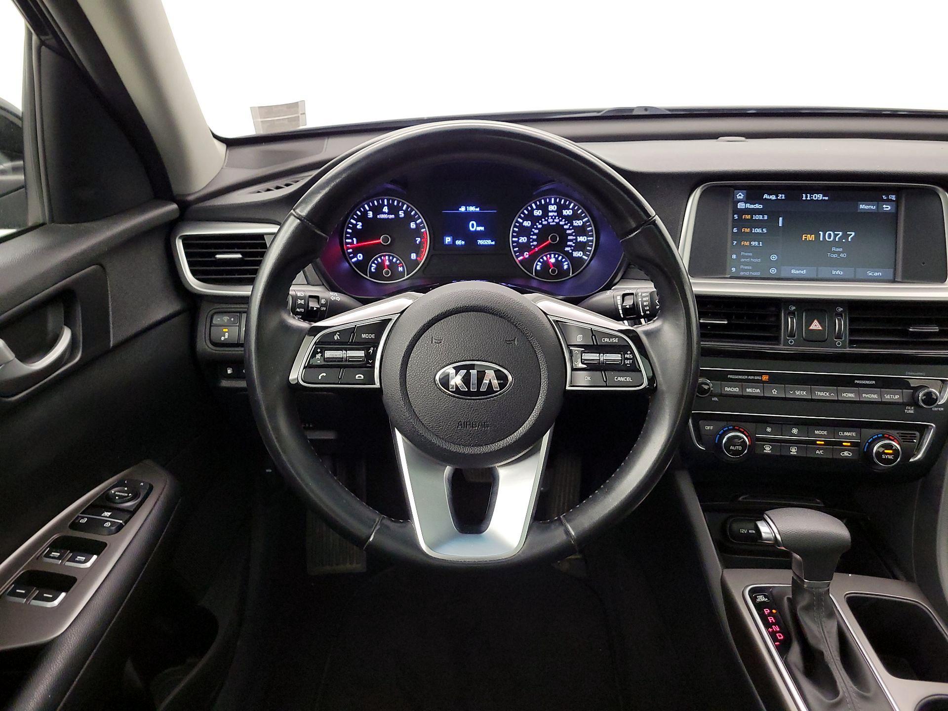 Thumbnail: 2019 Kia Optima - 10