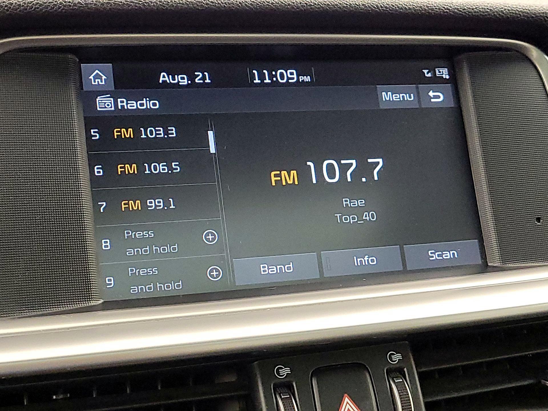 Thumbnail: 2019 Kia Optima - 15