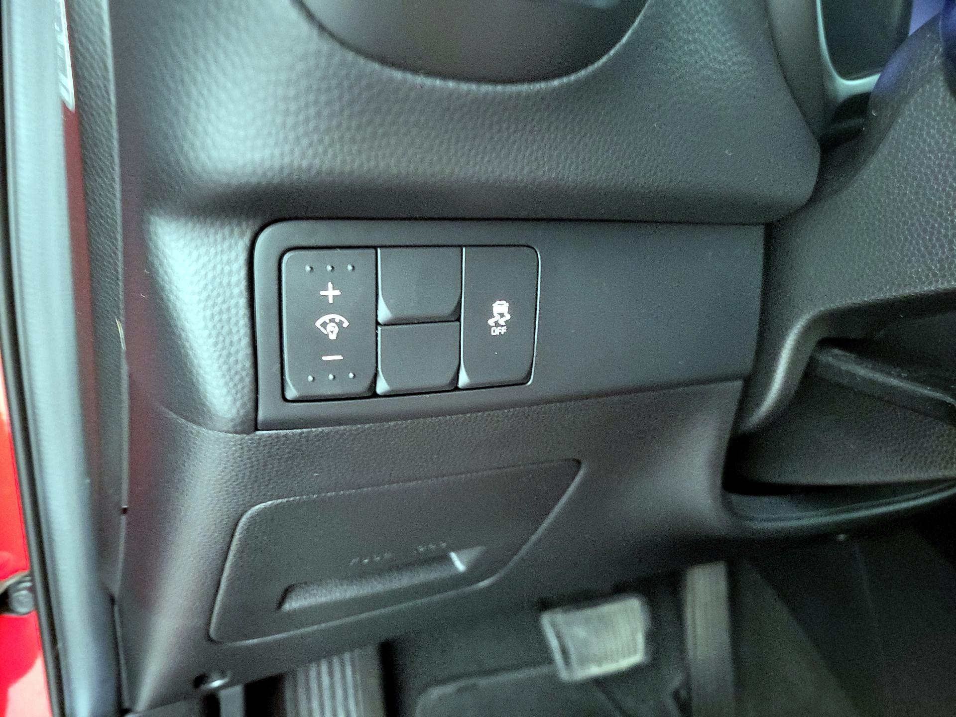 Thumbnail: 2018 Kia Soul - 13