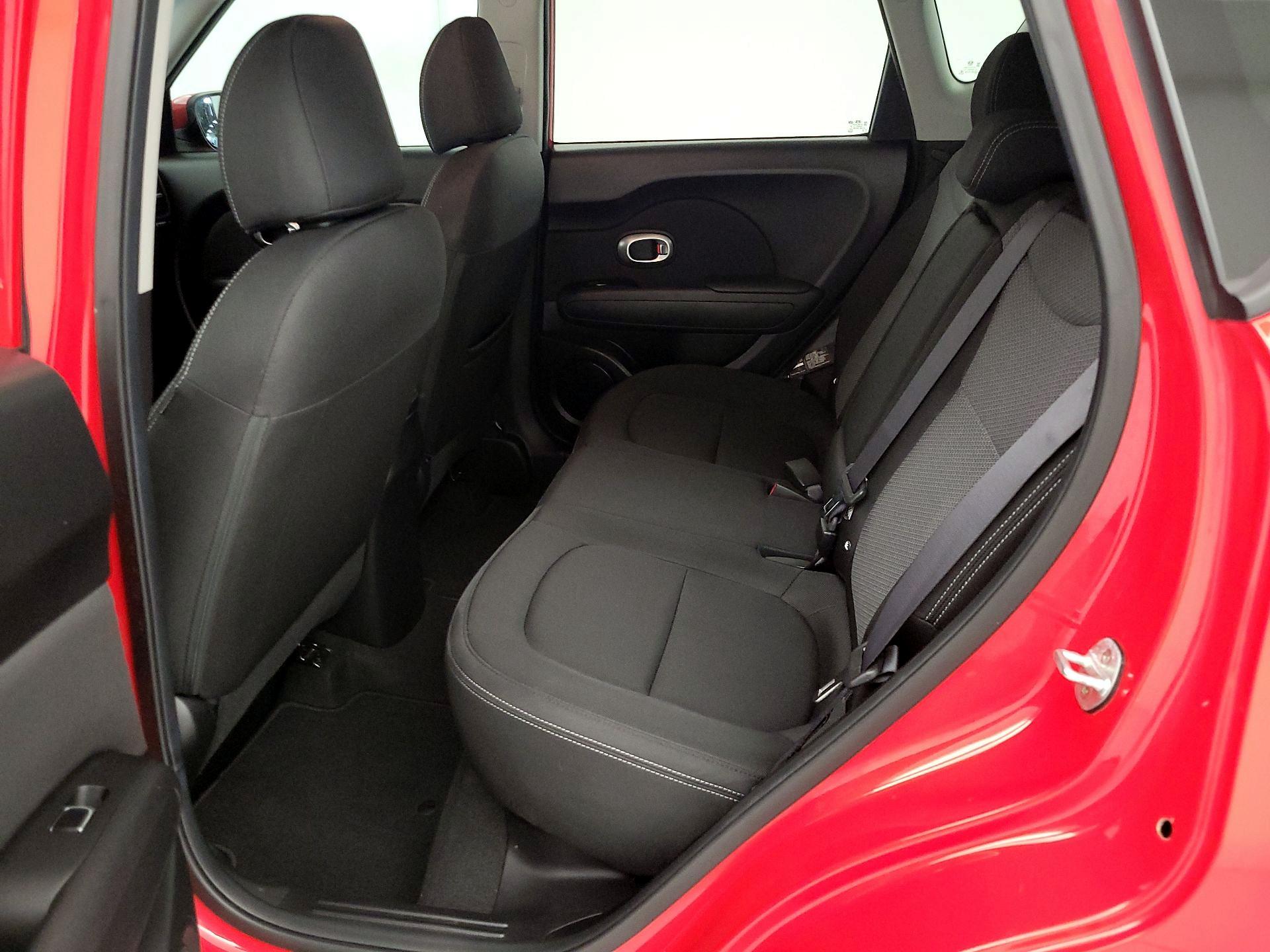 Thumbnail: 2018 Kia Soul - 19
