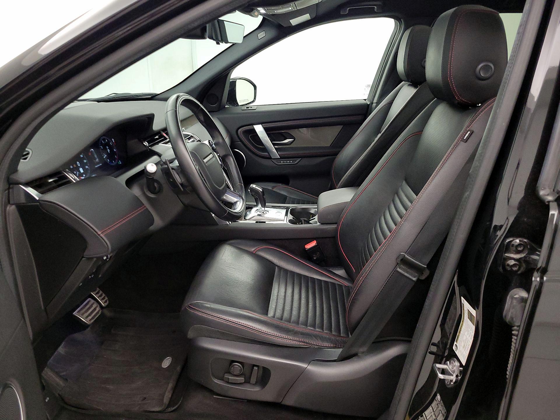 Thumbnail: 2020 Land Rover Discovery Sport - 11