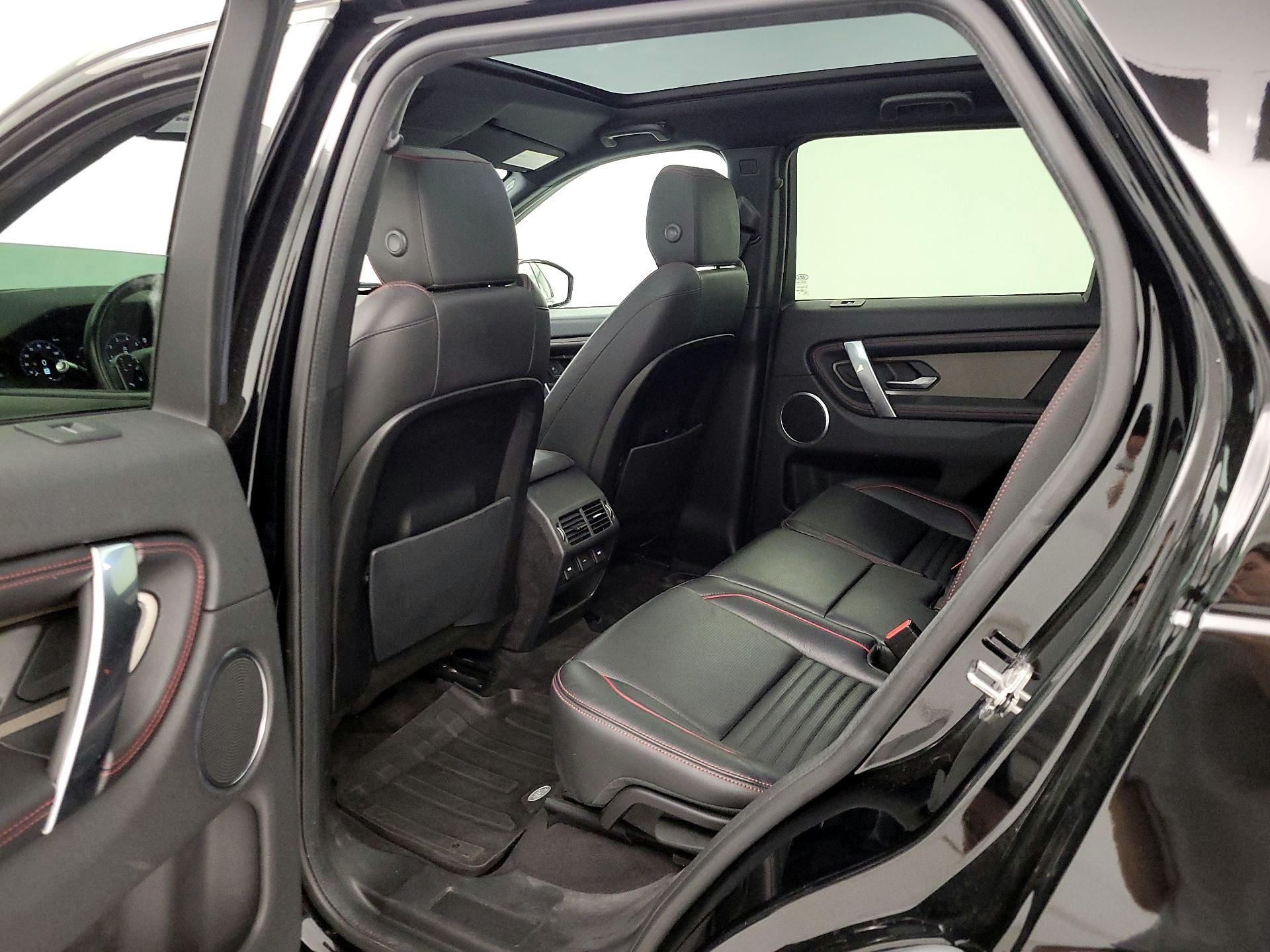 Thumbnail: 2020 Land Rover Discovery Sport - 20