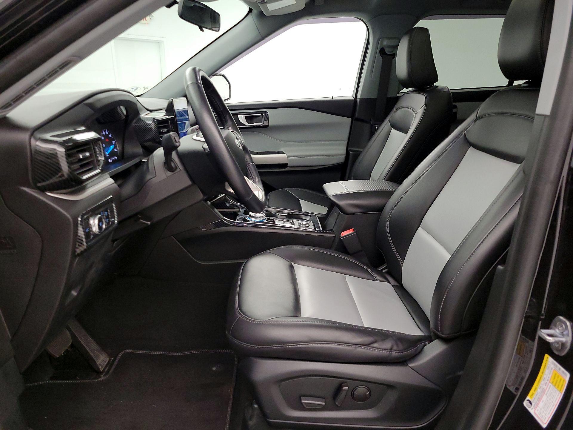 Thumbnail: 2023 Ford Explorer - 11