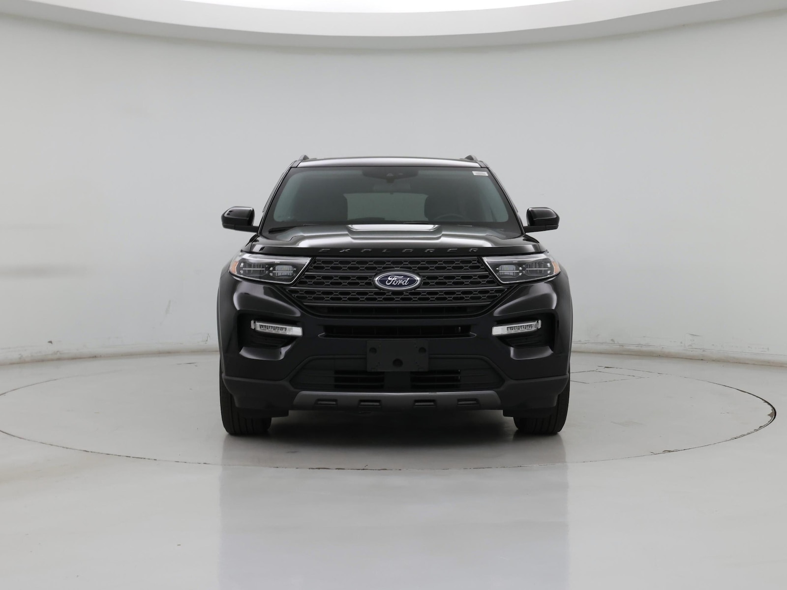Image of 2023 Ford Explorer XLT
