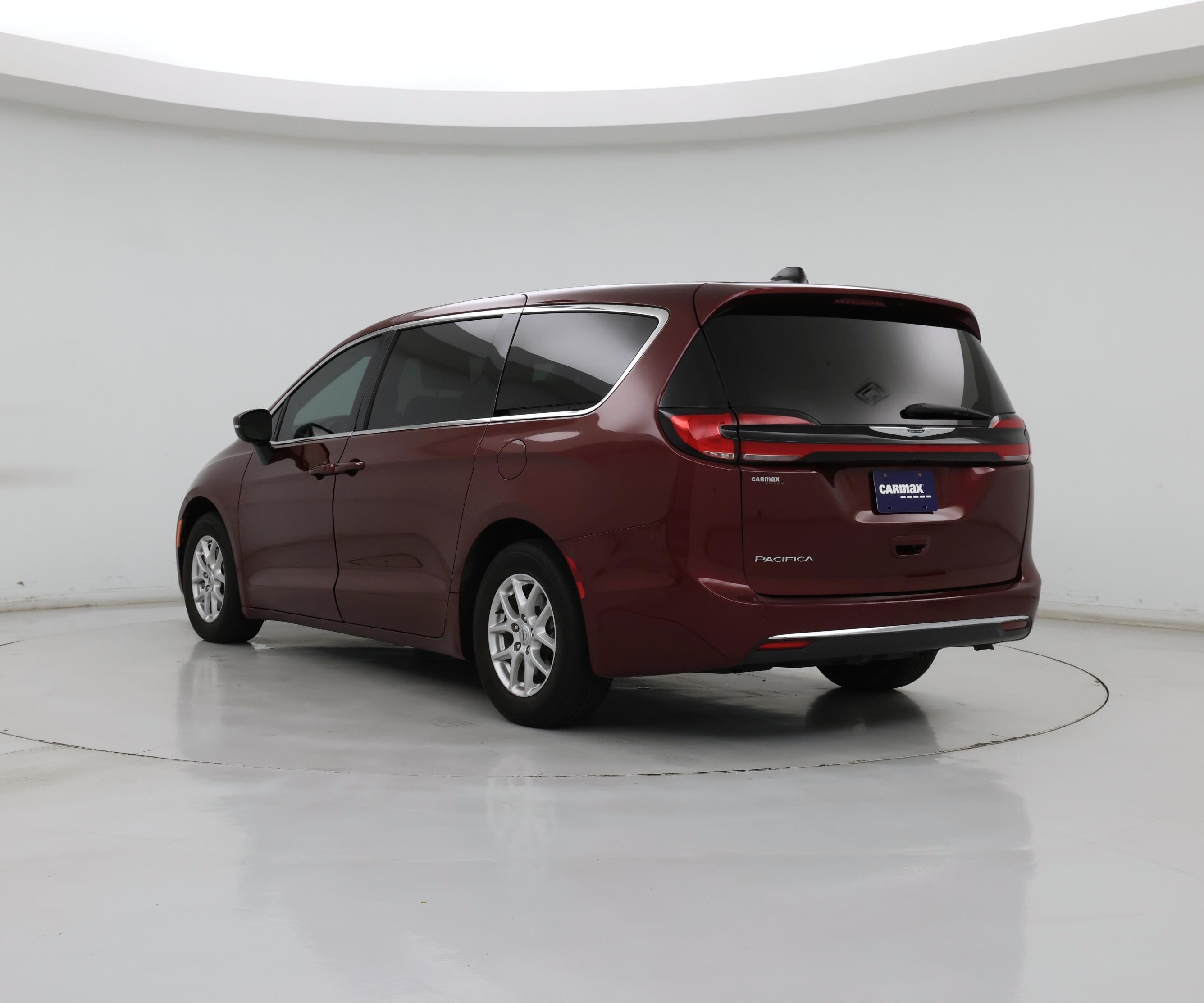 Thumbnail: 2023 Chrysler Pacifica - 2