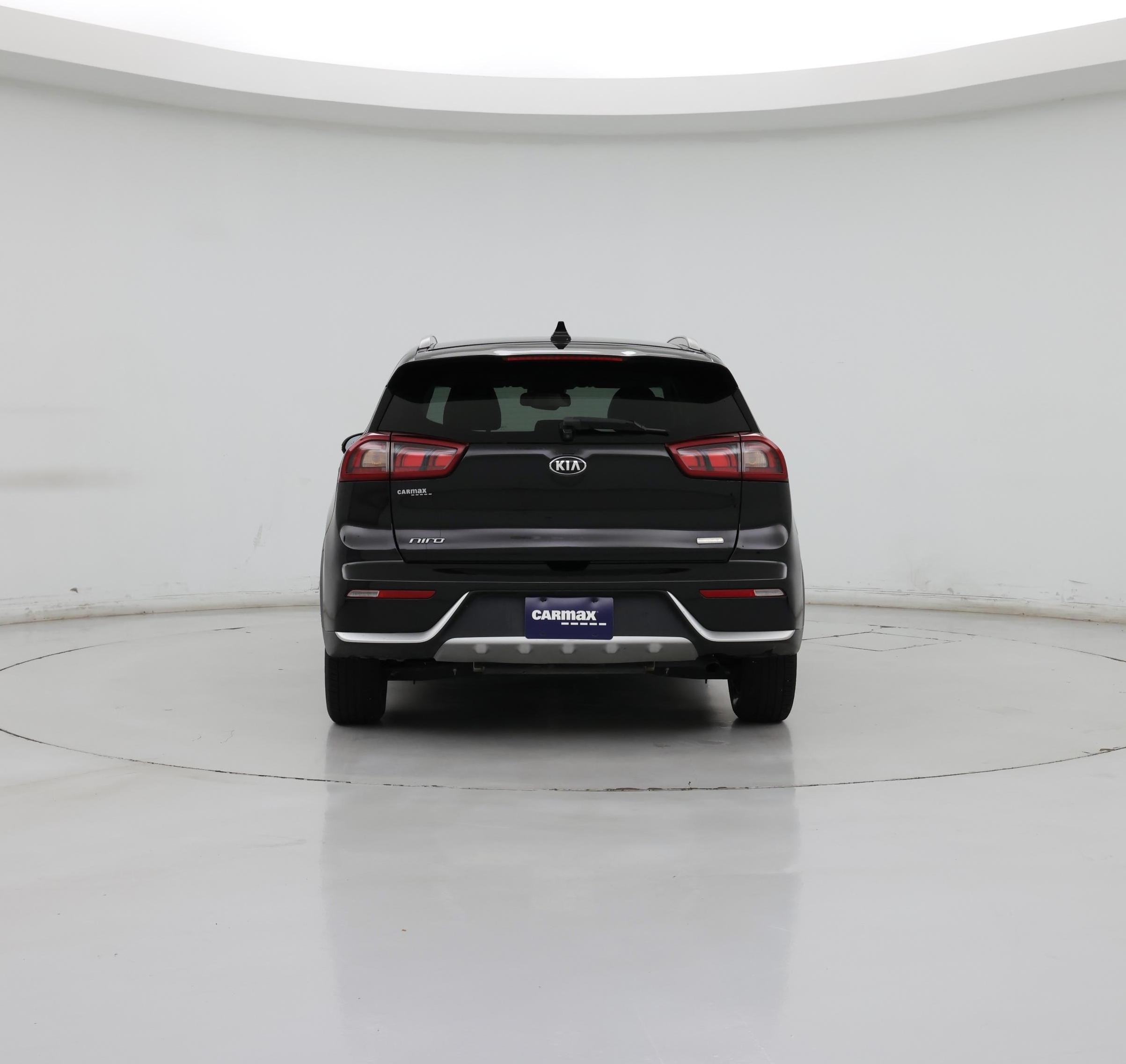 Thumbnail: 2017 Kia Niro - 6