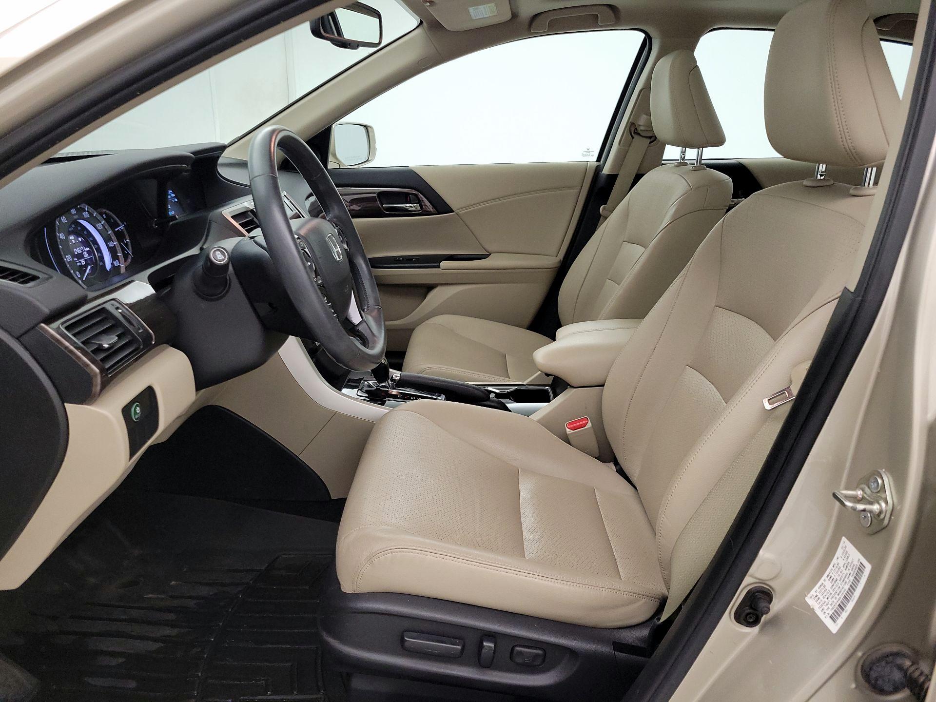 Thumbnail: 2016 Honda Accord - 11
