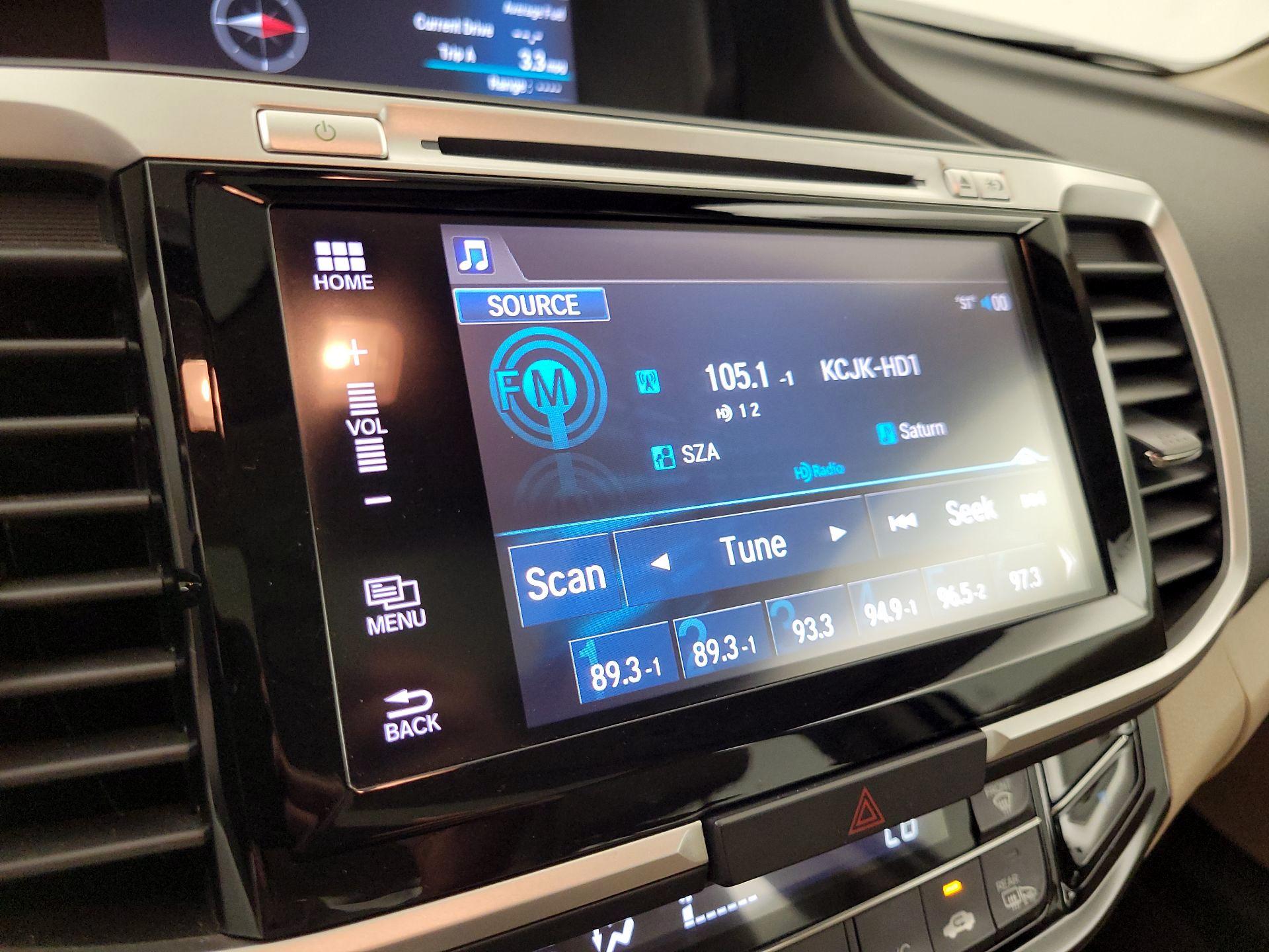 Thumbnail: 2016 Honda Accord - 15