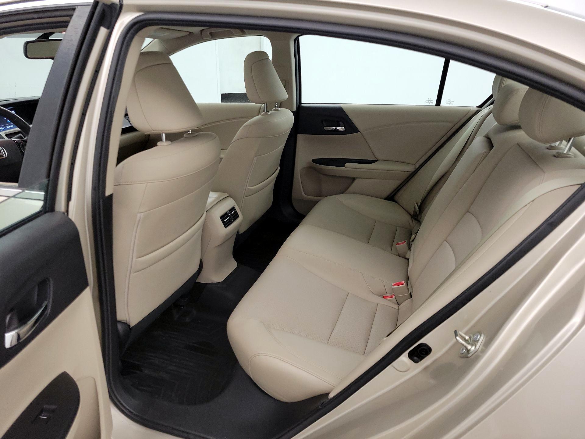 Thumbnail: 2016 Honda Accord - 20