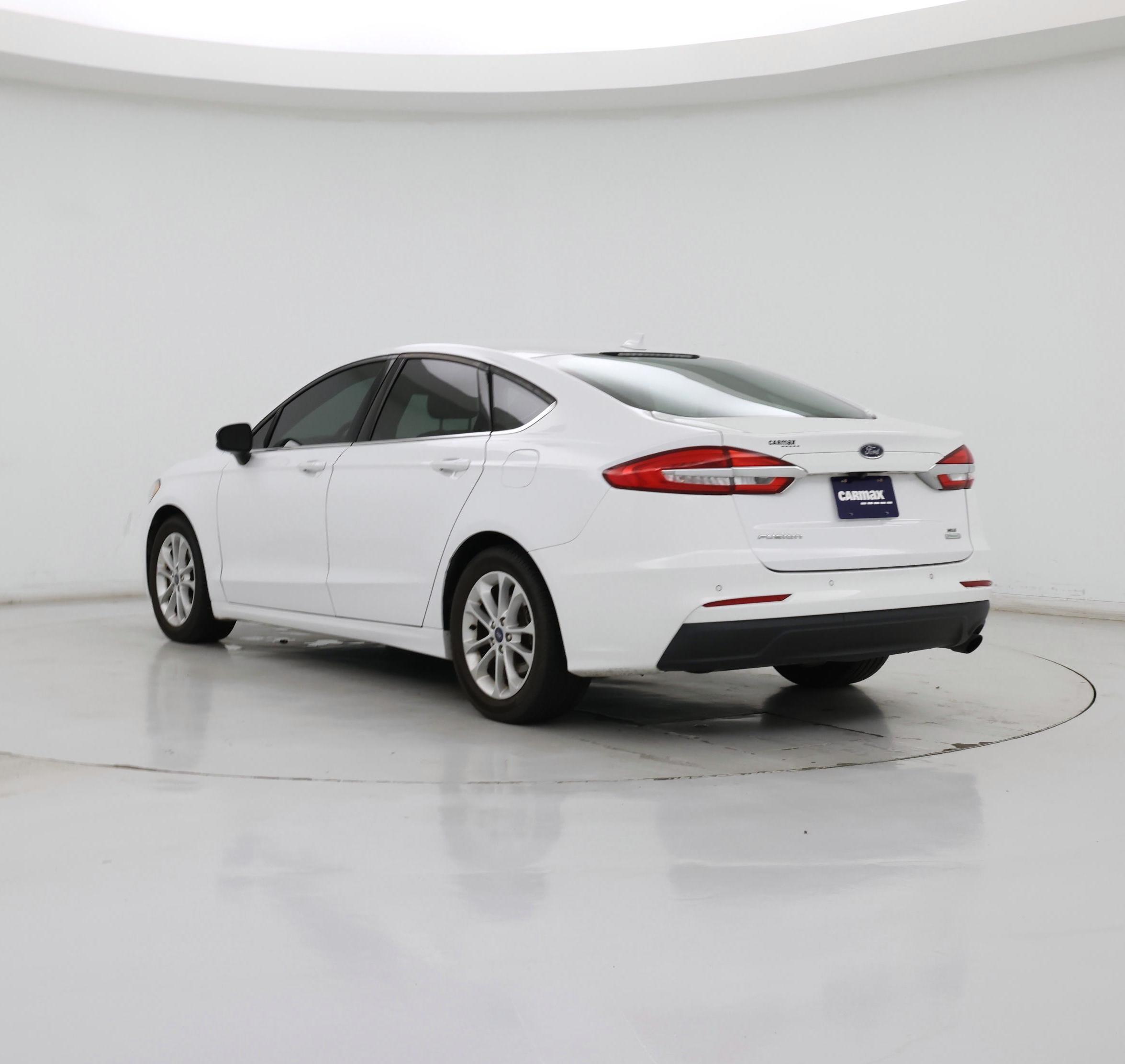 Thumbnail: 2019 Ford Fusion - 2