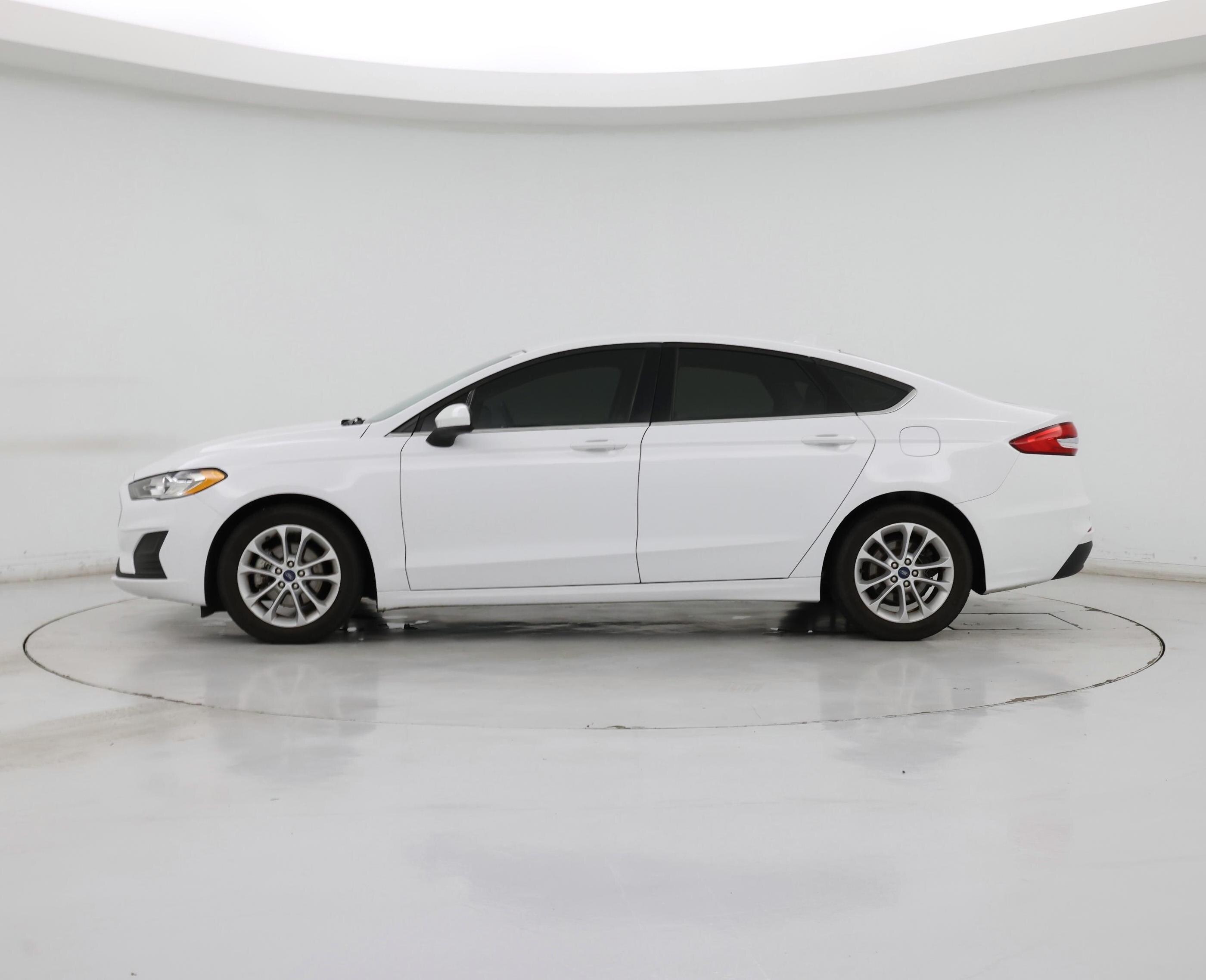 Thumbnail: 2019 Ford Fusion - 3