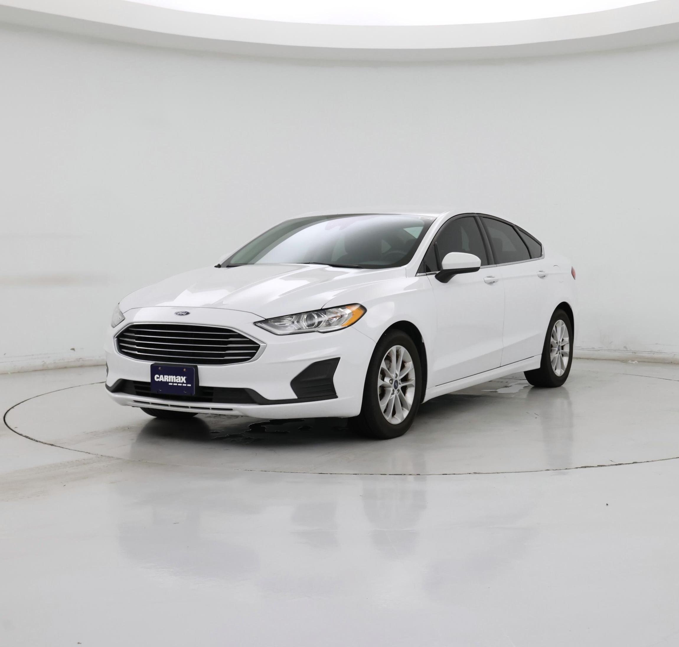 Thumbnail: 2019 Ford Fusion - 4