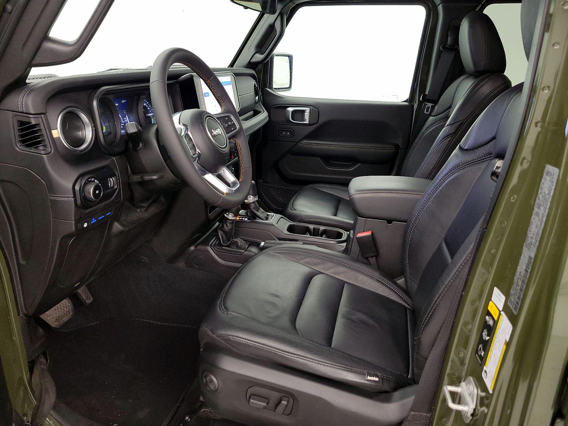 Thumbnail: 2024 Jeep Wrangler - 11