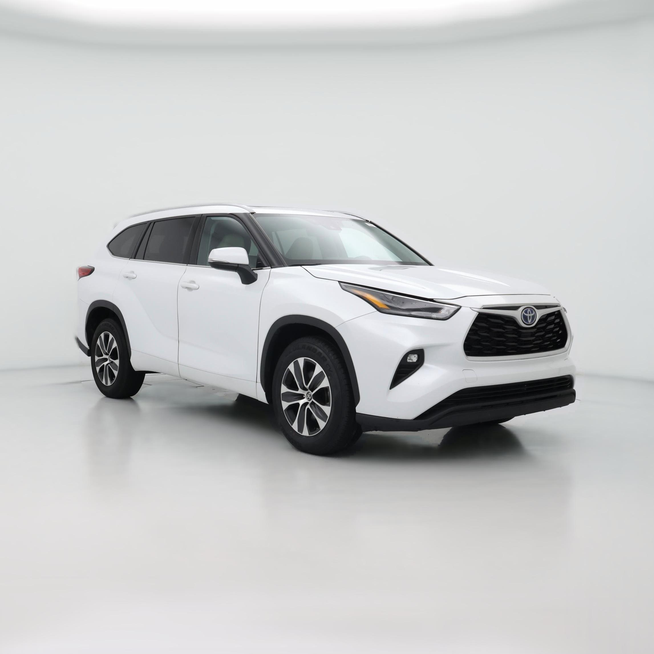Thumbnail: 2022 Toyota Highlander - 1