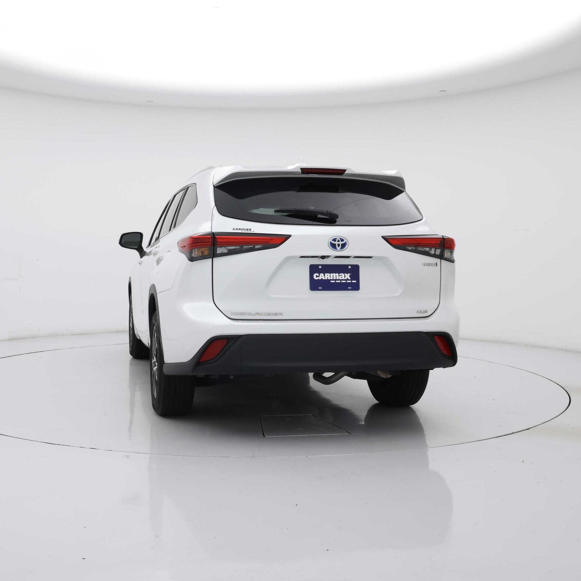 Thumbnail: 2022 Toyota Highlander - 6