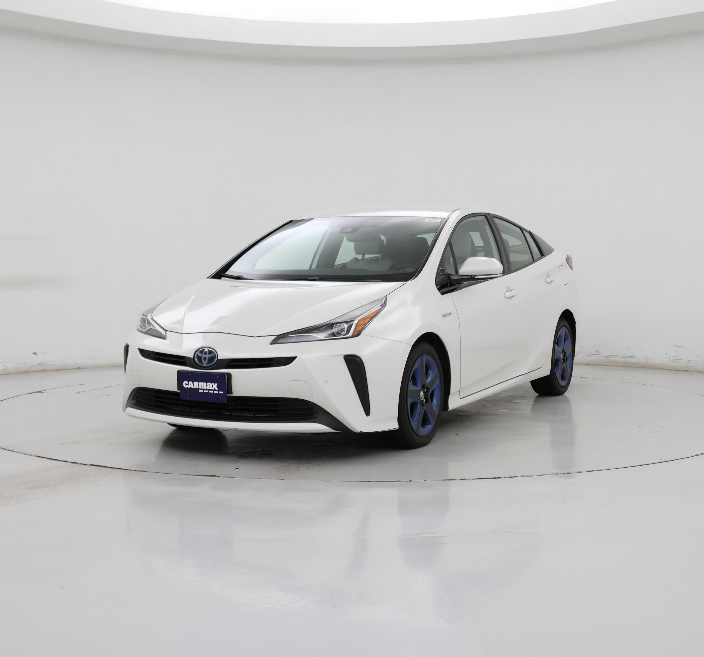 Thumbnail: 2020 Toyota Prius - 4
