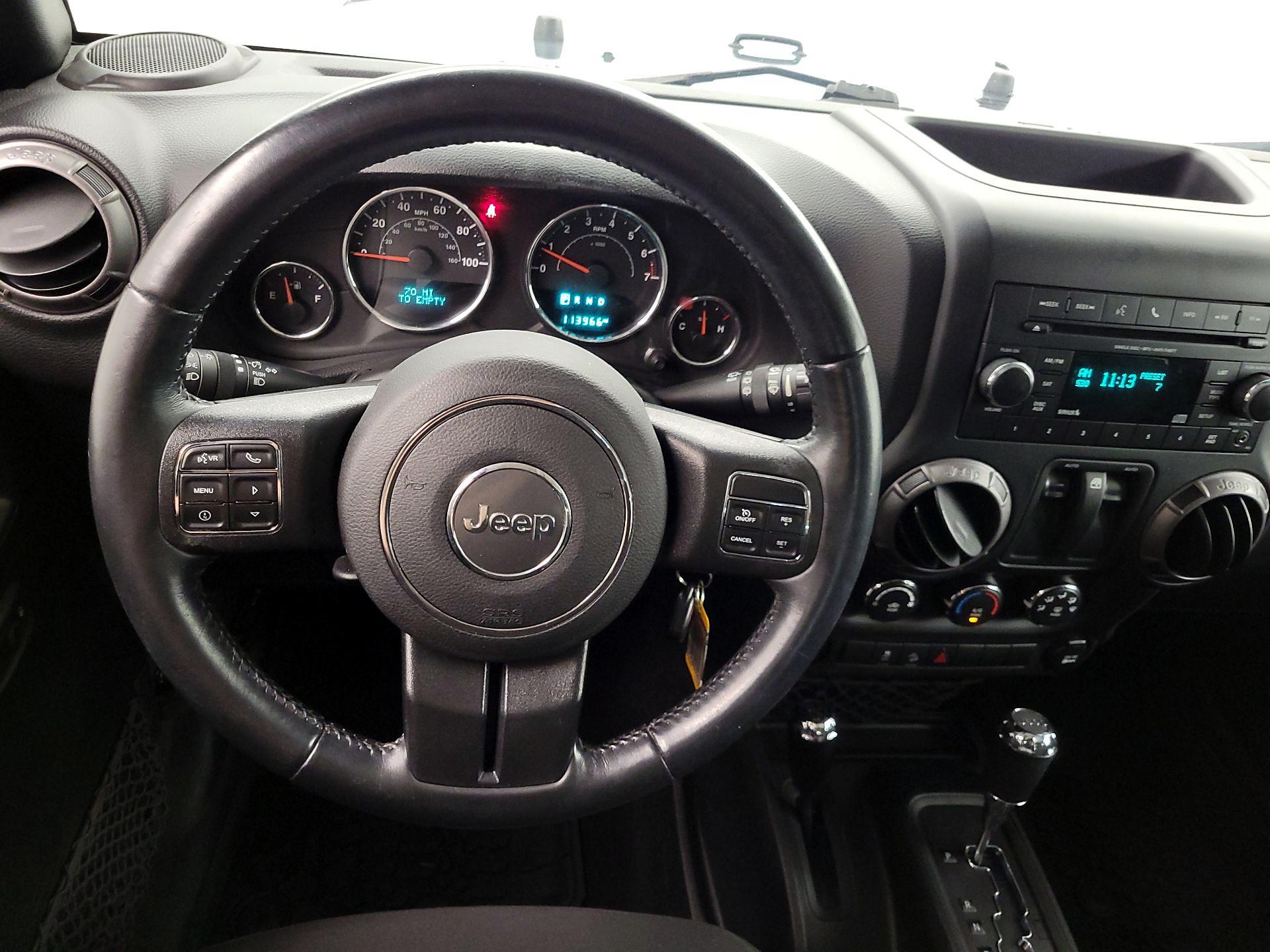 Thumbnail: 2018 Jeep Wrangler - 10