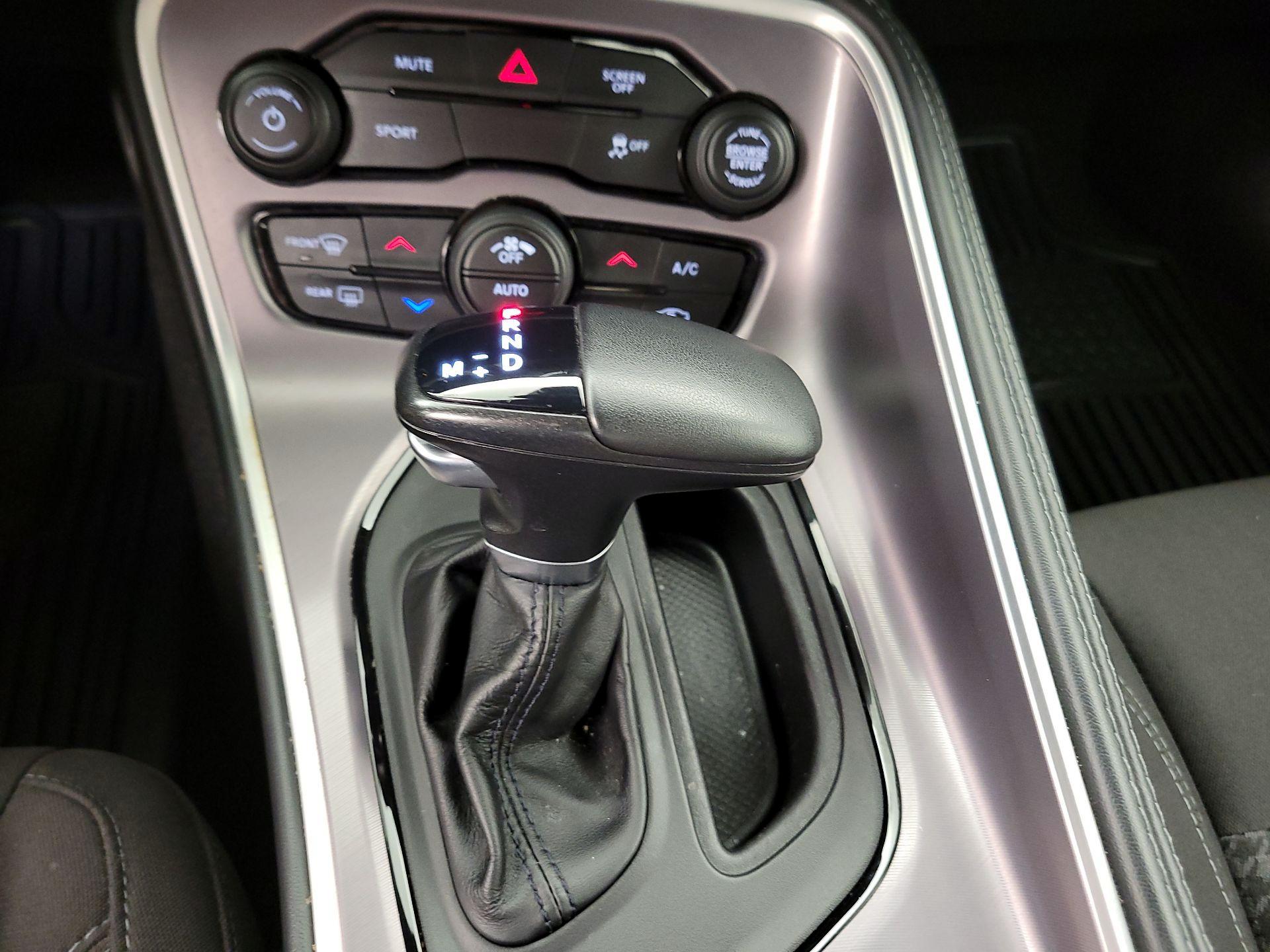 Thumbnail: 2022 Dodge Challenger - 17