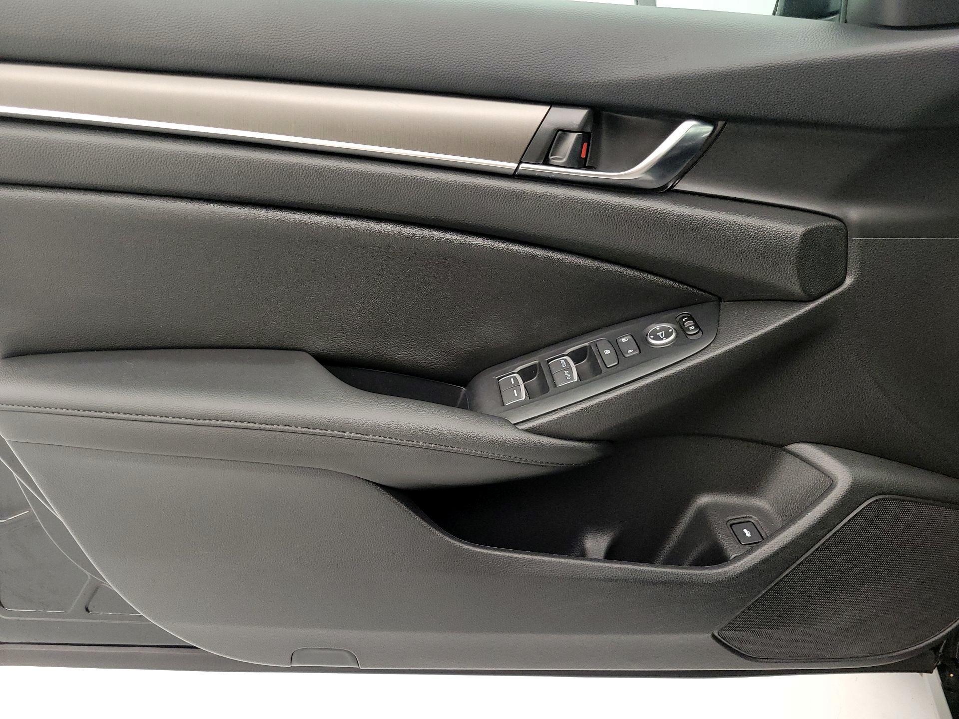 Thumbnail: 2020 Honda Accord - 12