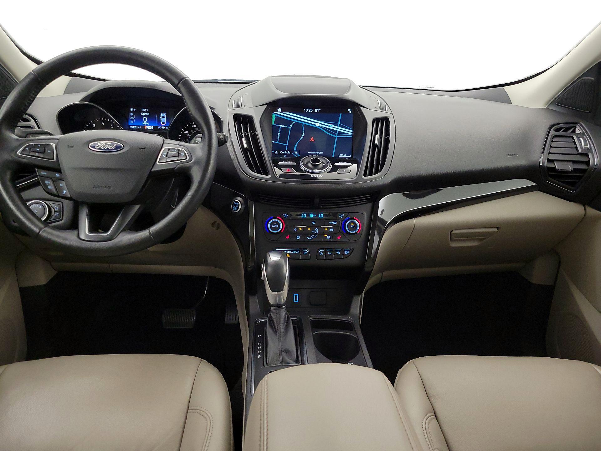 Thumbnail: 2019 Ford Escape - 9