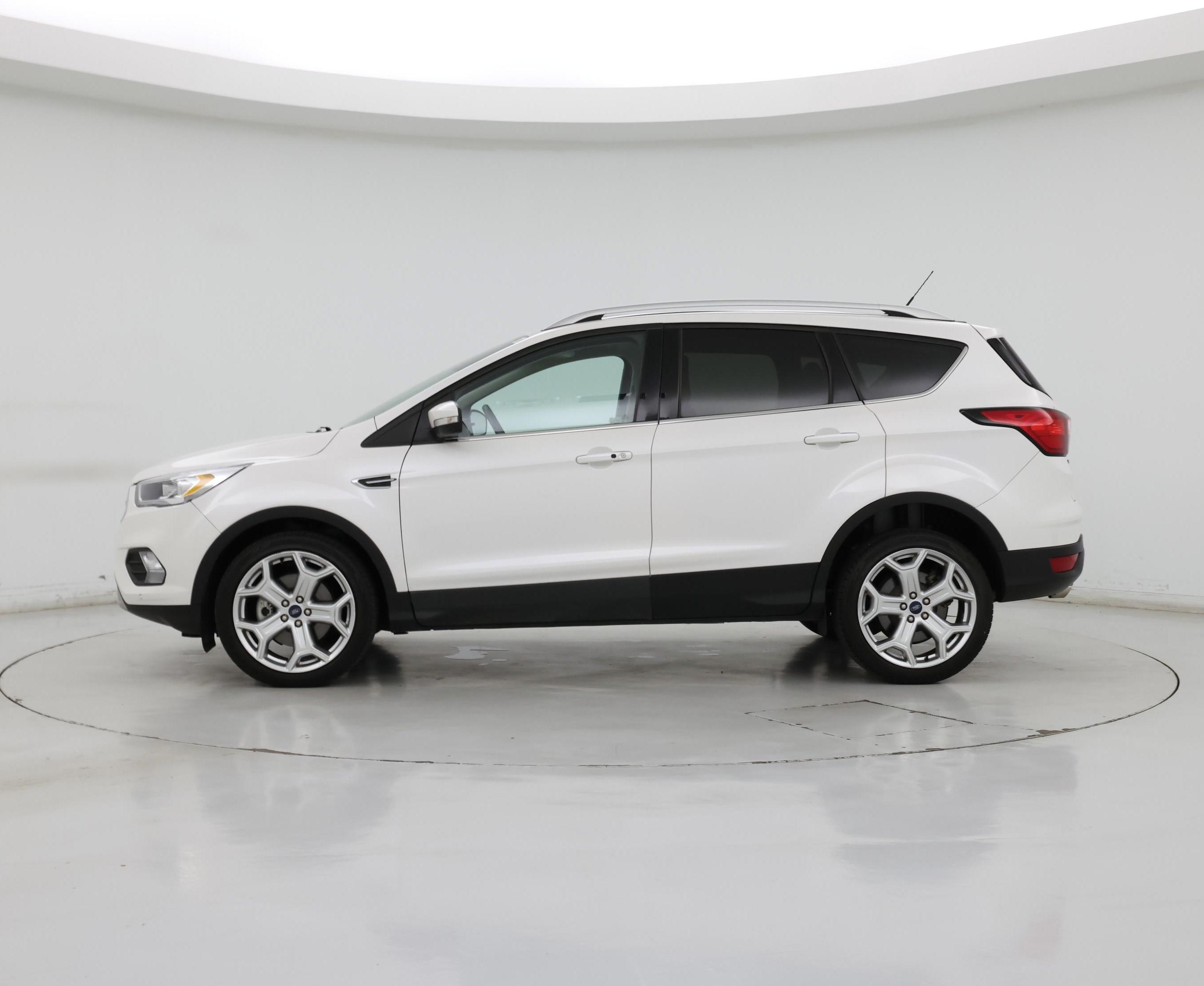 Thumbnail: 2019 Ford Escape - 3
