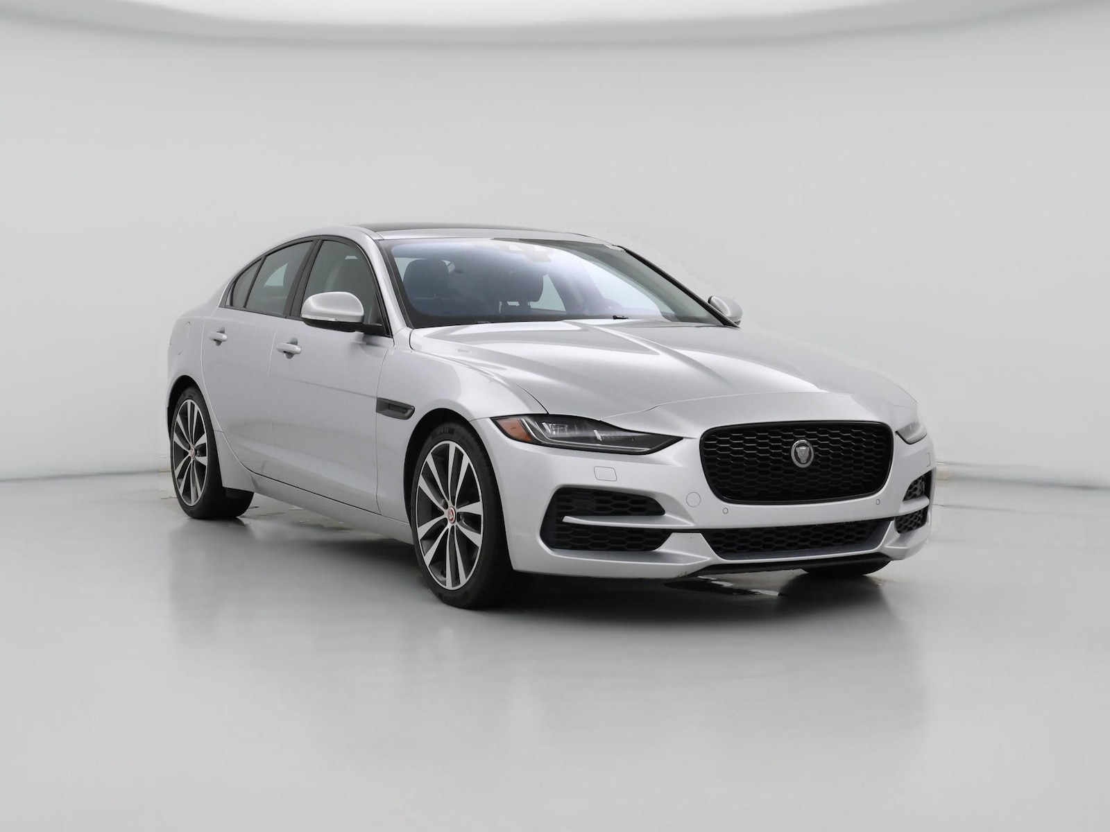 2020 Jaguar XE