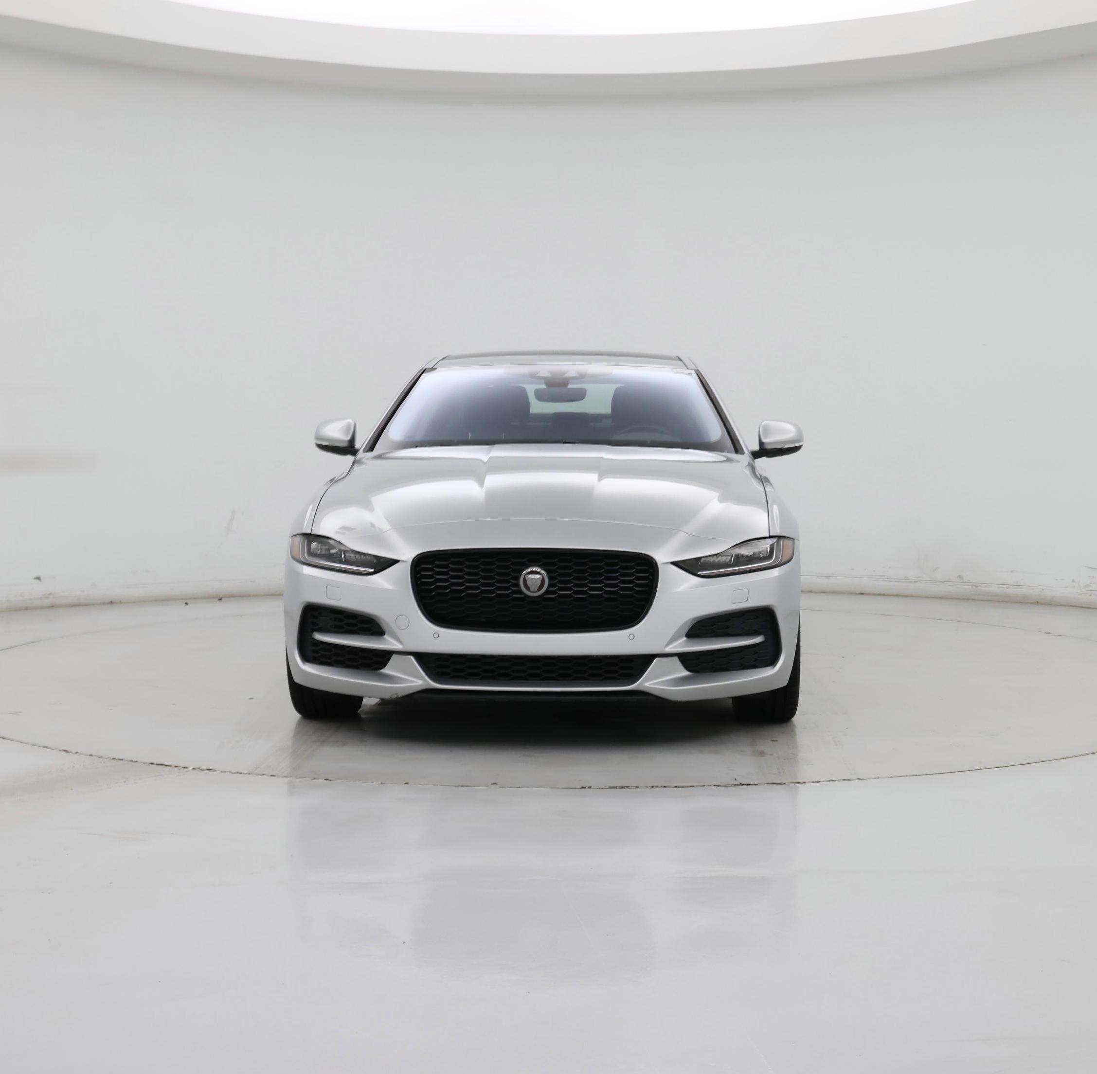 Thumbnail: 2020 Jaguar XE - 5
