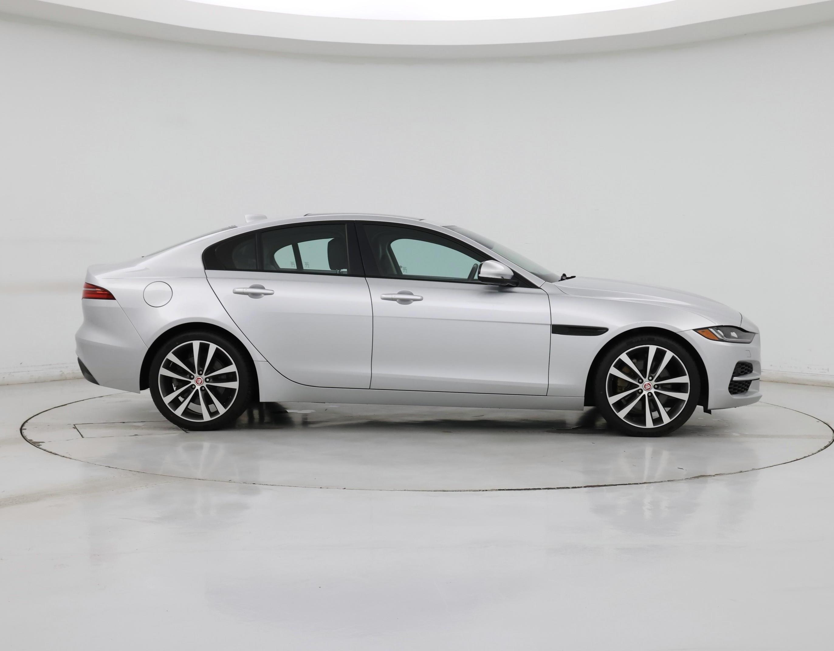 Thumbnail: 2020 Jaguar XE - 7