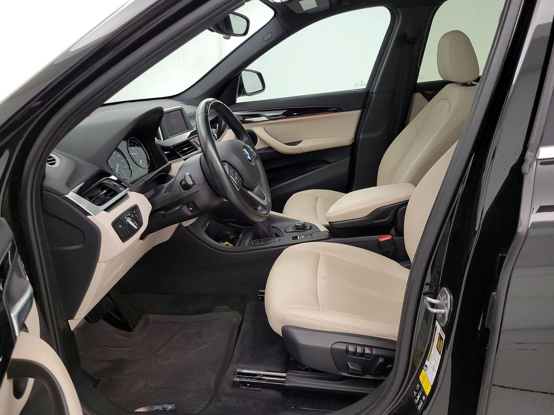Thumbnail: 2018 BMW X1 - 11