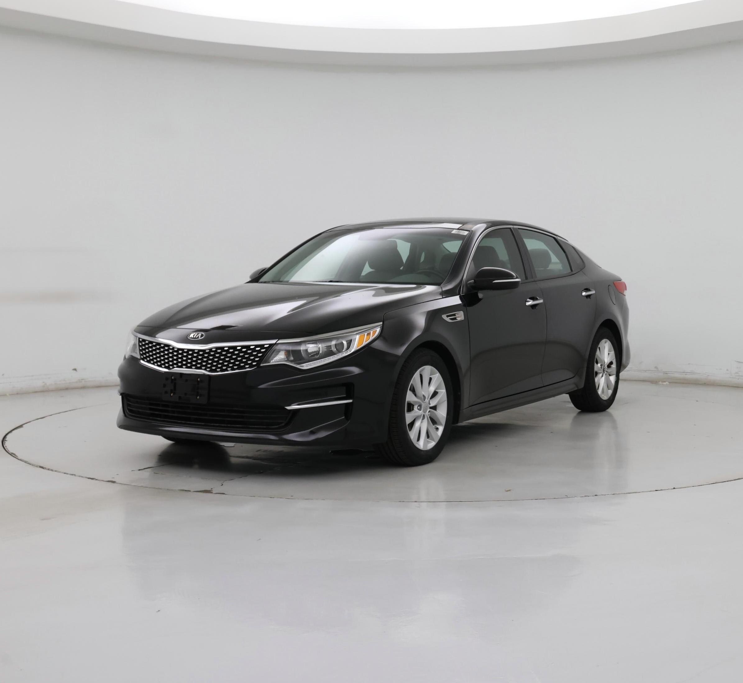 Thumbnail: 2018 Kia Optima - 4
