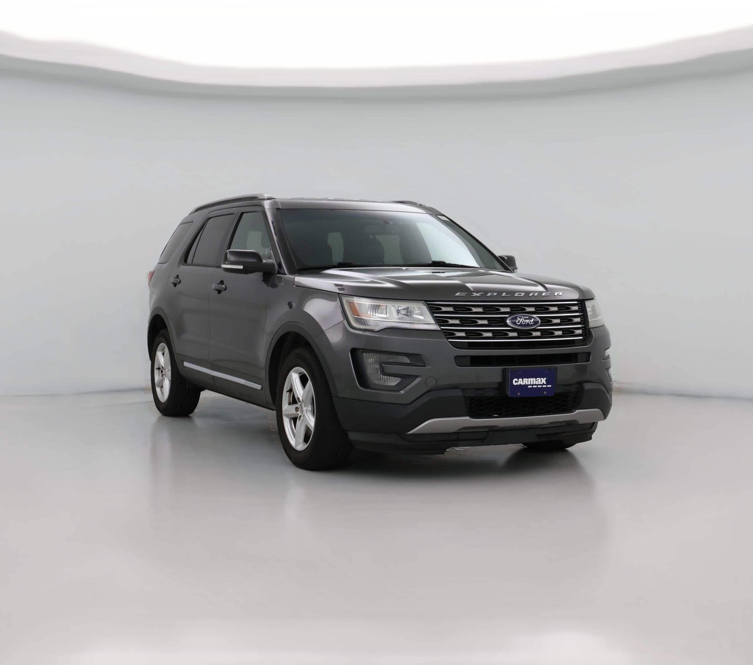 Thumbnail: 2016 Ford Explorer - 1