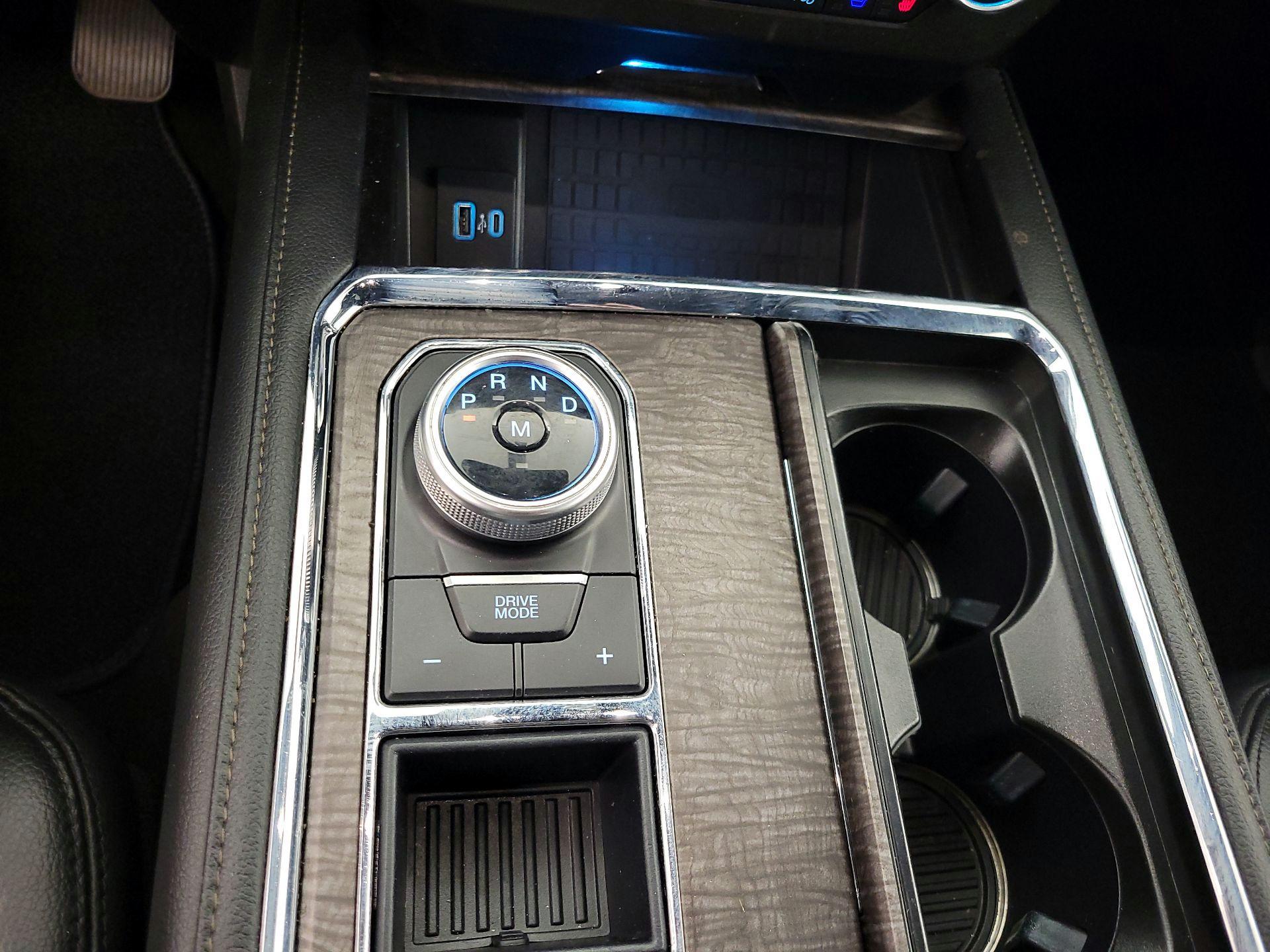 Thumbnail: 2021 Ford Expedition - 18