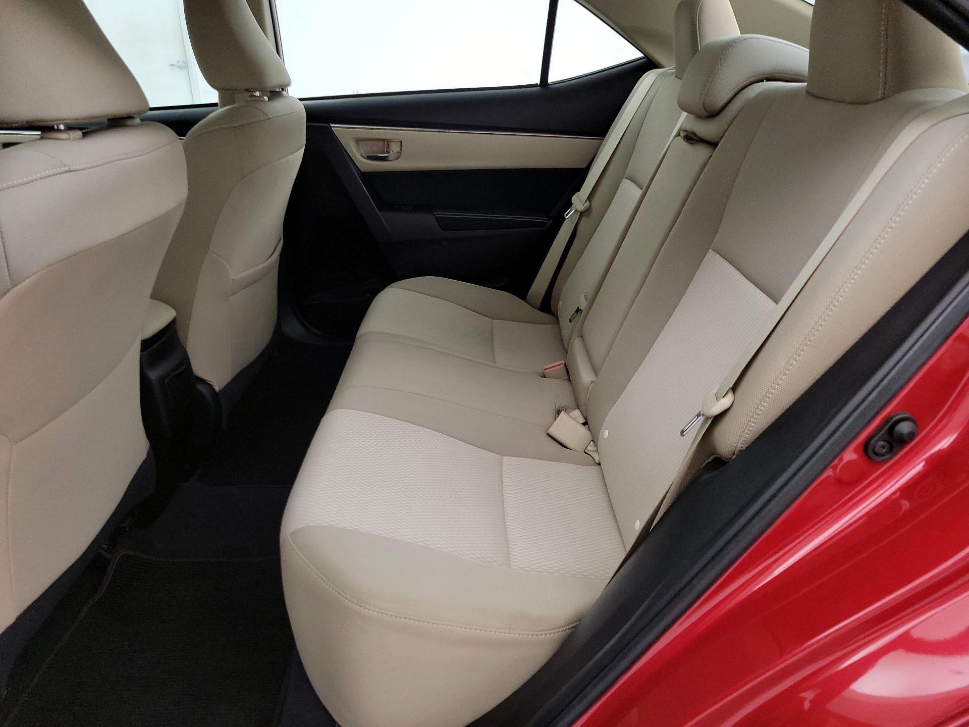 Thumbnail: 2015 Toyota Corolla - 19