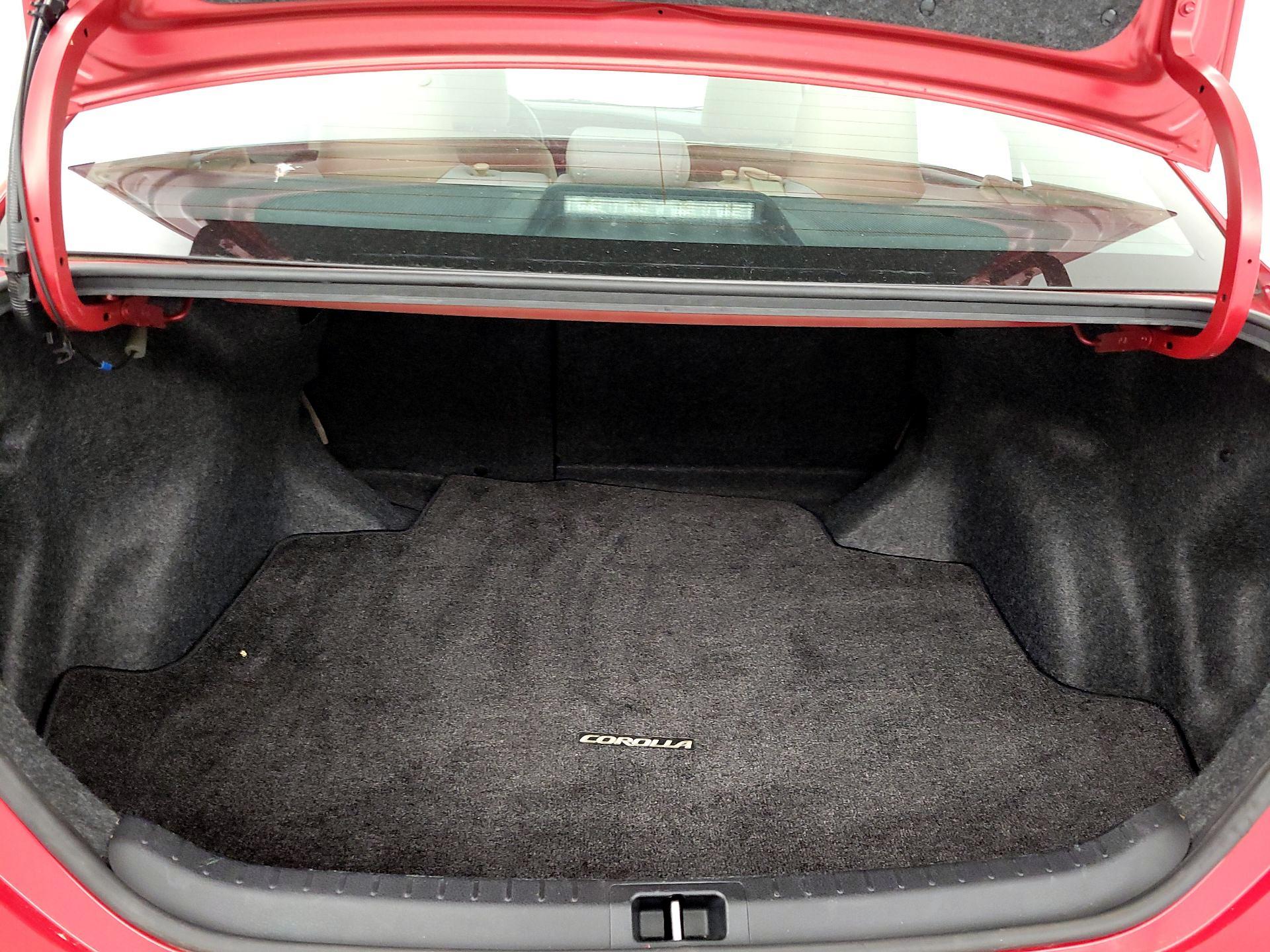 Thumbnail: 2015 Toyota Corolla - 20