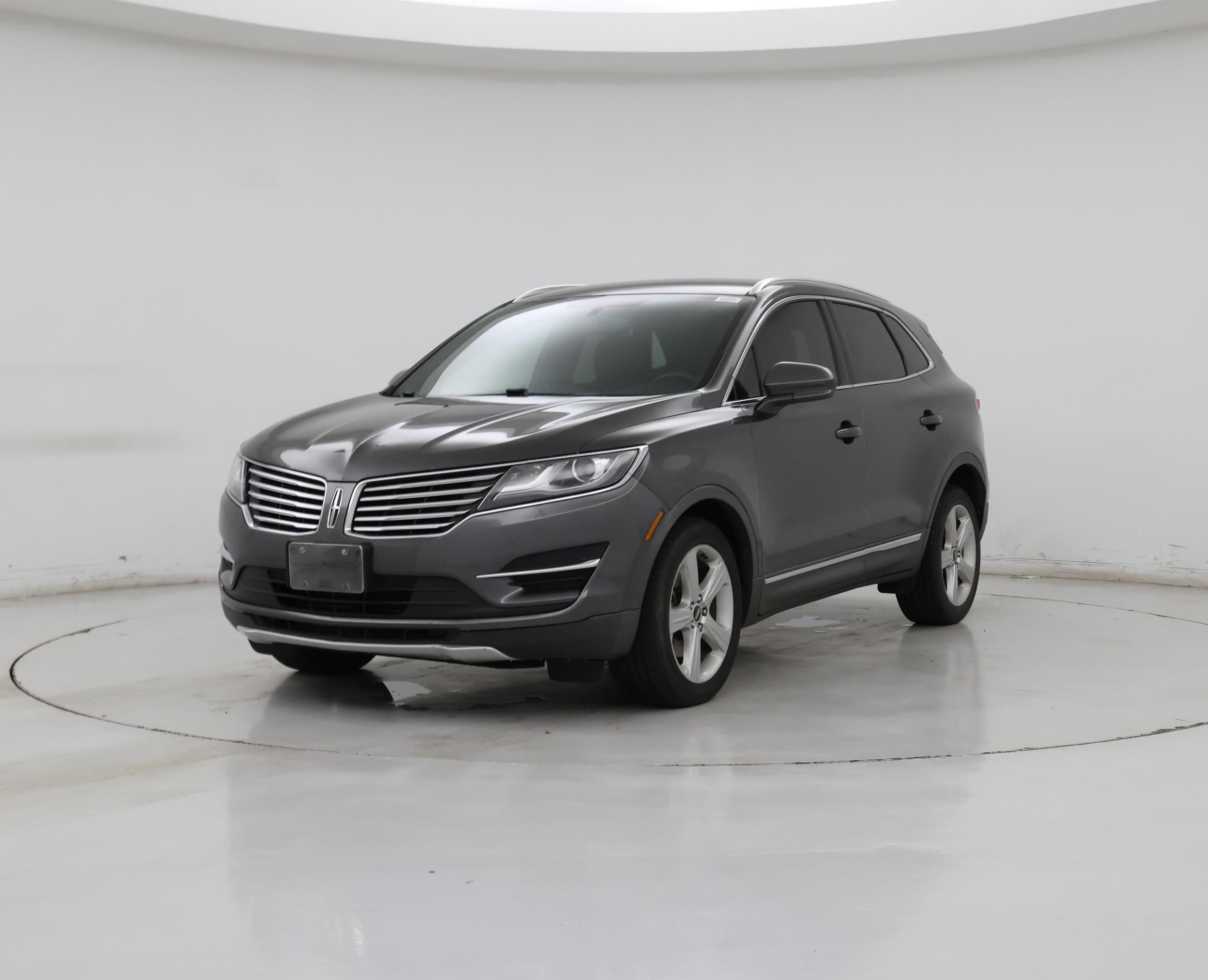 Thumbnail: 2017 Lincoln MKC - 4
