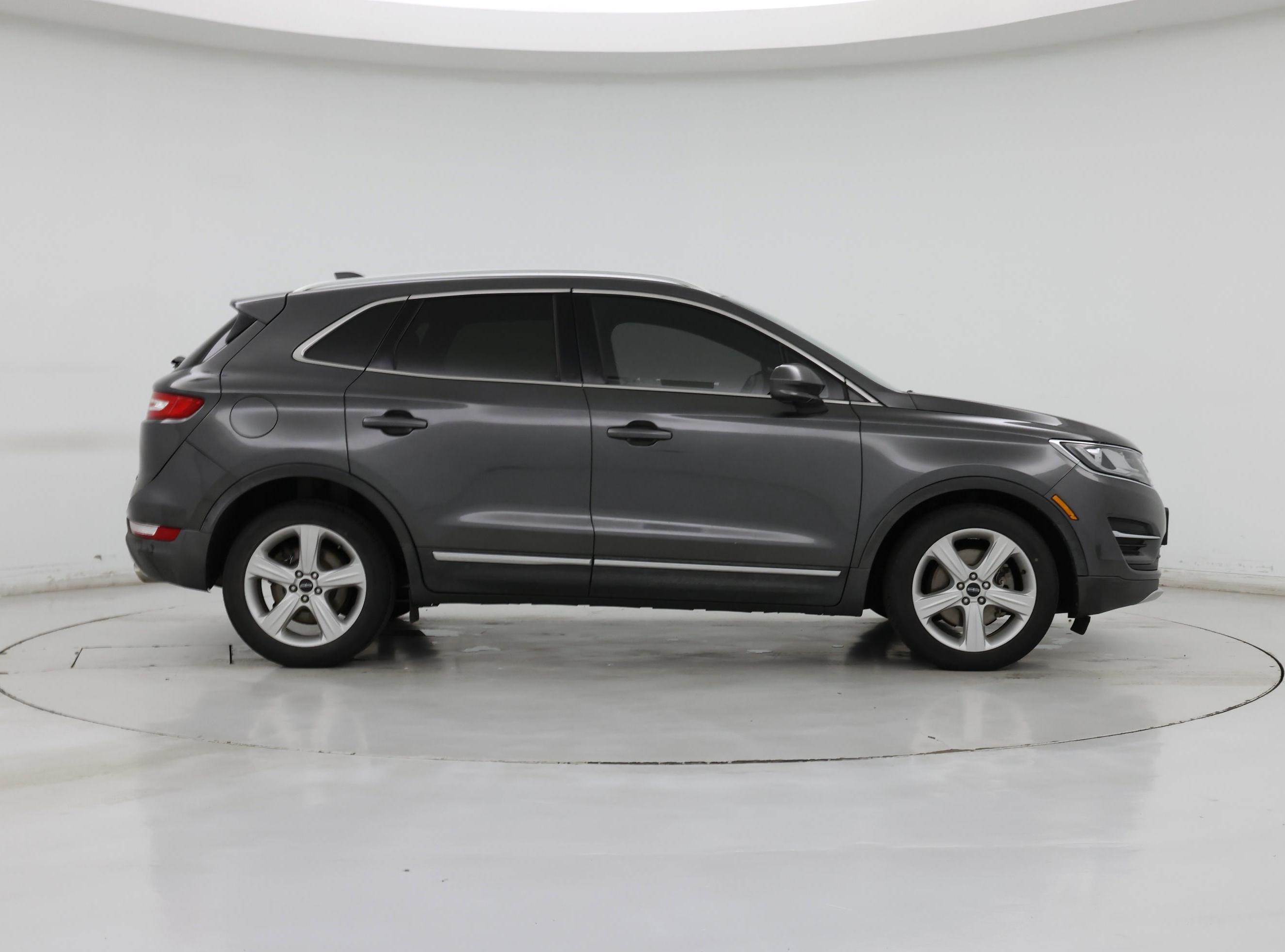 Thumbnail: 2017 Lincoln MKC - 7
