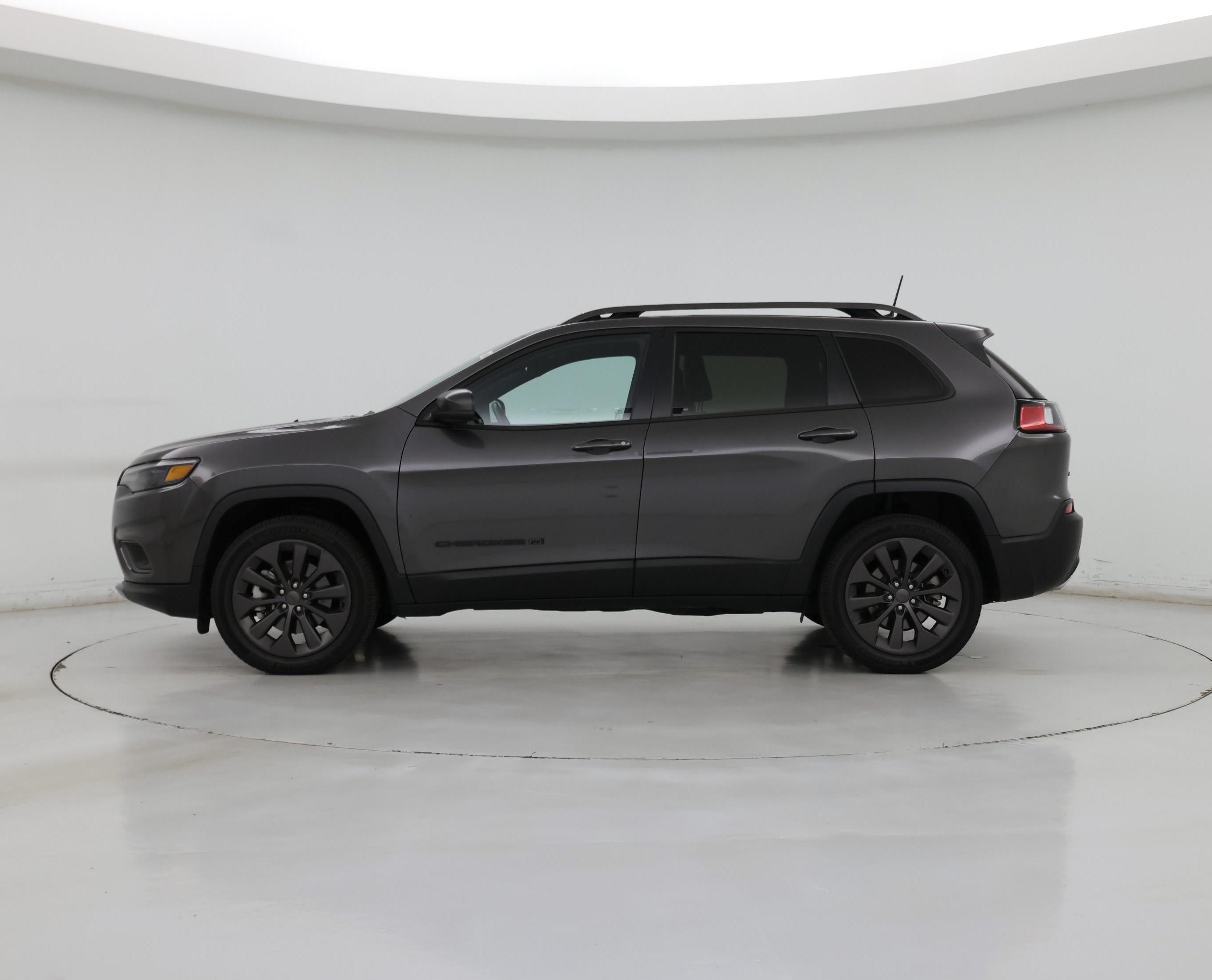 Thumbnail: 2021 Jeep Cherokee - 3