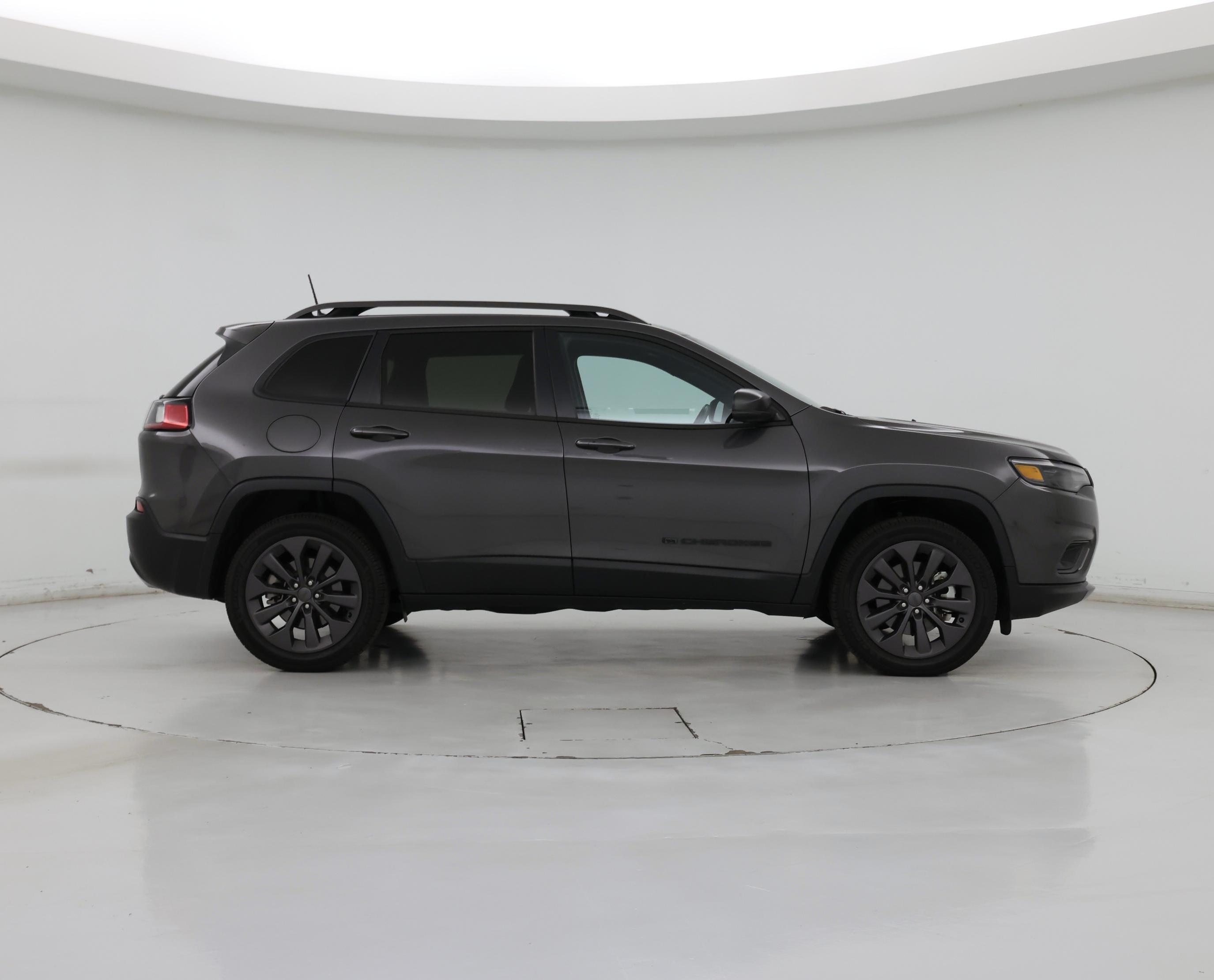 Thumbnail: 2021 Jeep Cherokee - 7
