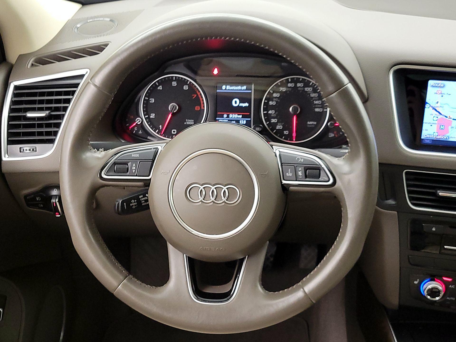 Thumbnail: 2016 Audi Q5 - 10