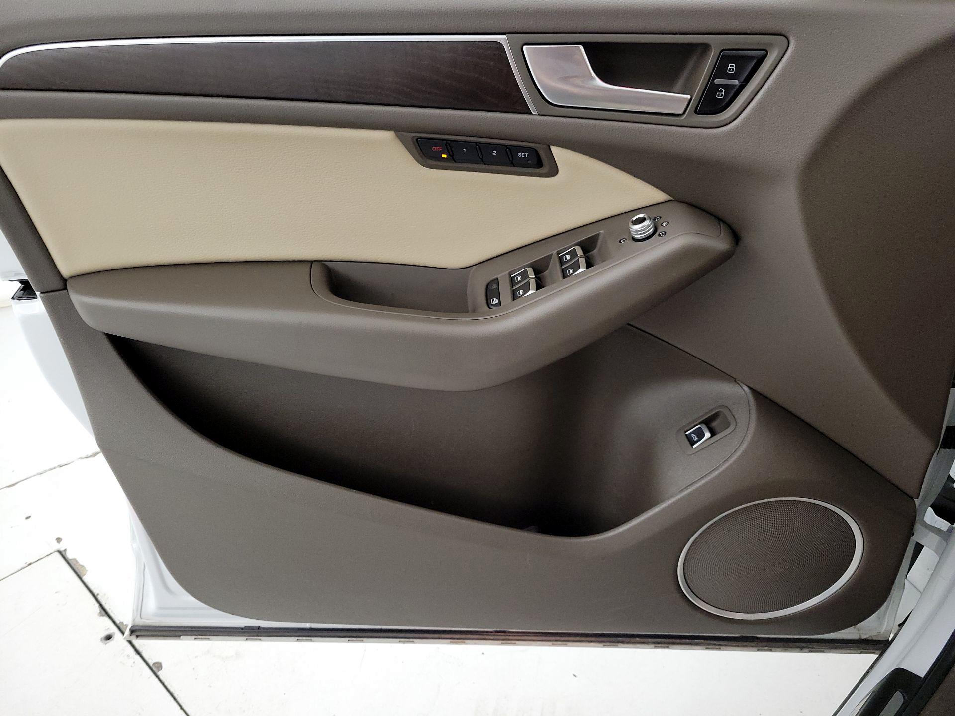 Thumbnail: 2016 Audi Q5 - 12