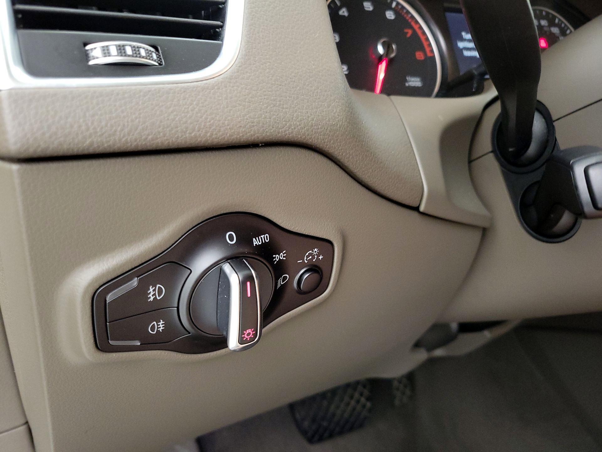 Thumbnail: 2016 Audi Q5 - 13