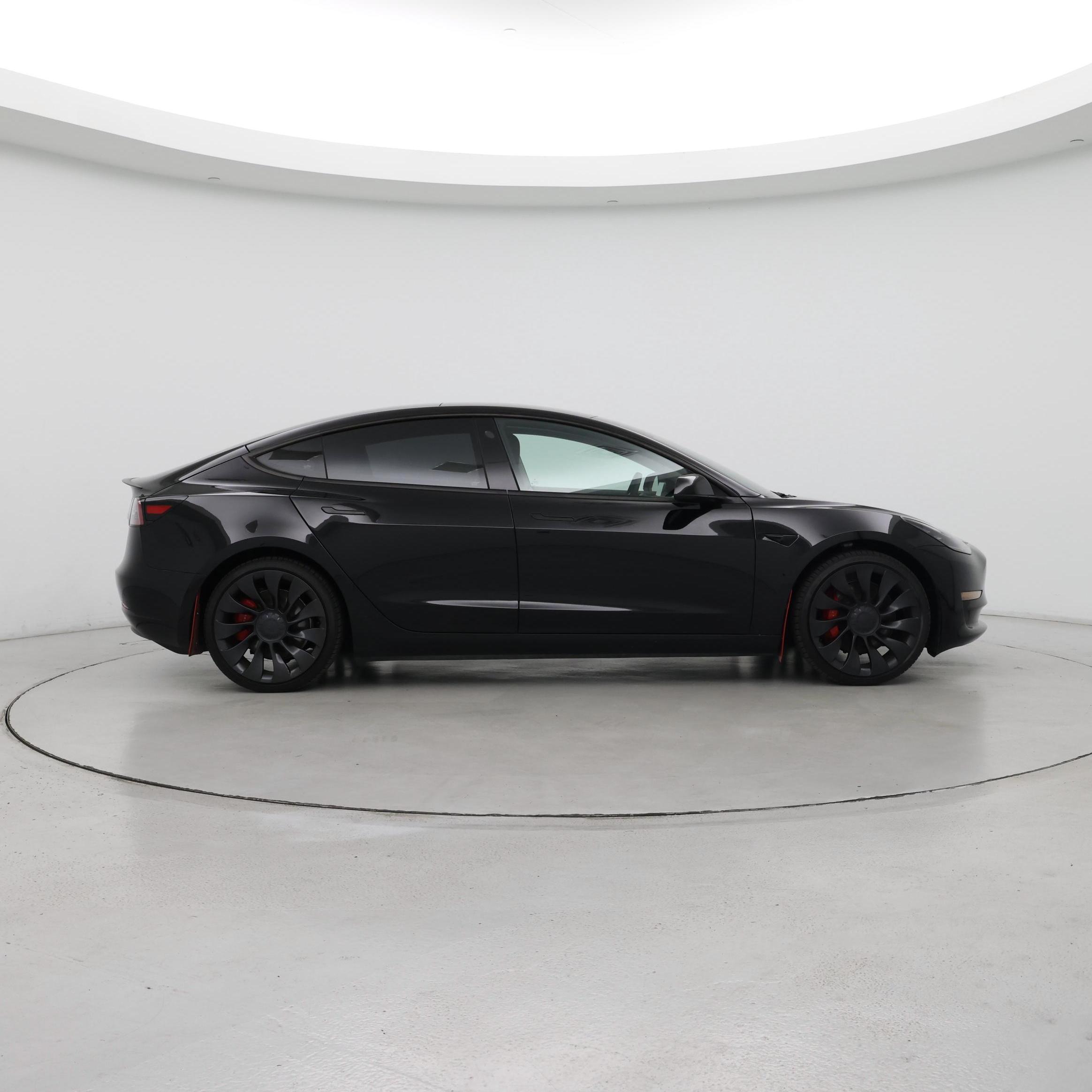 Thumbnail: 2023 Tesla Model 3 - 7
