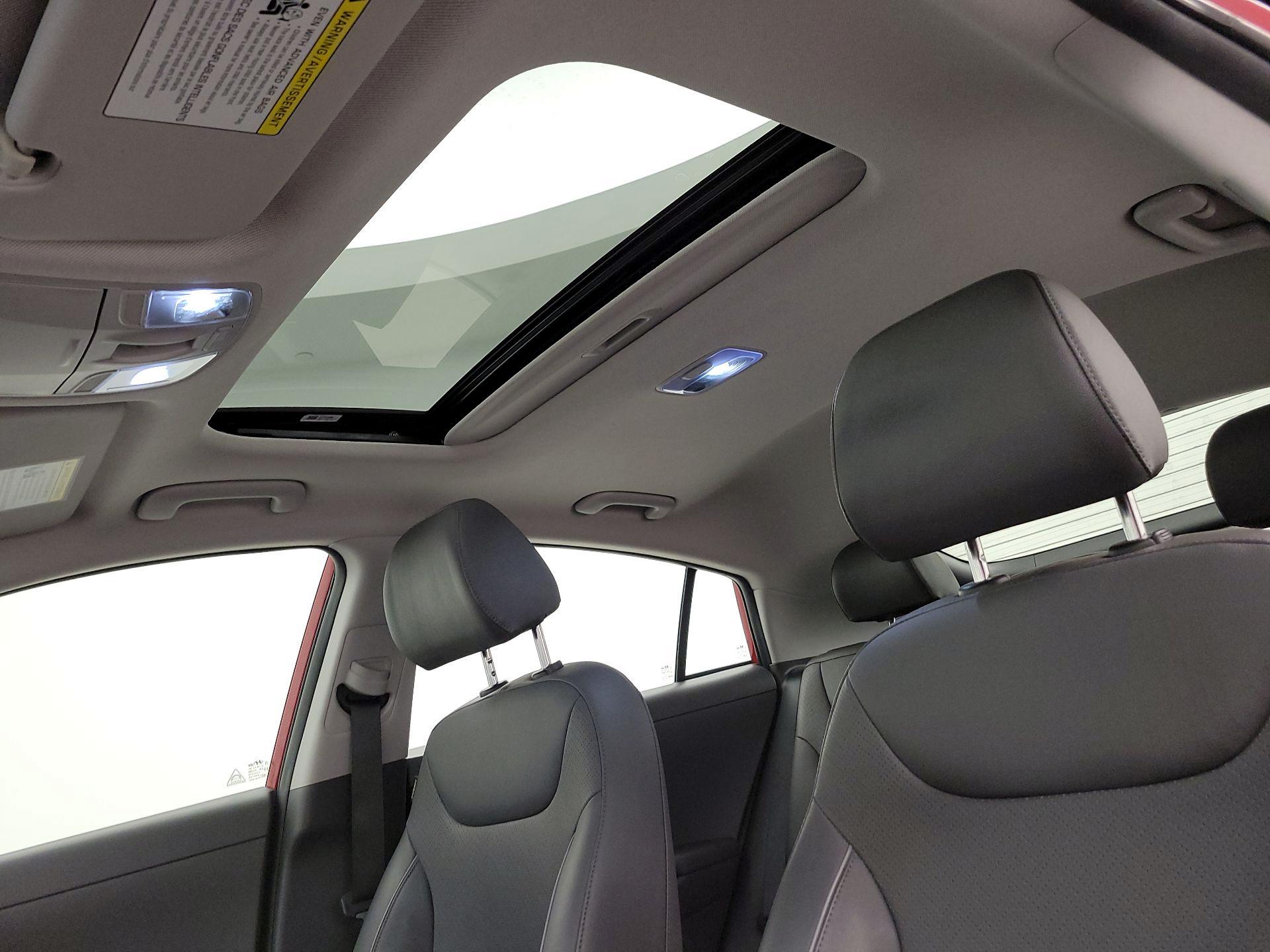 Thumbnail: 2022 Hyundai Ioniq - 20
